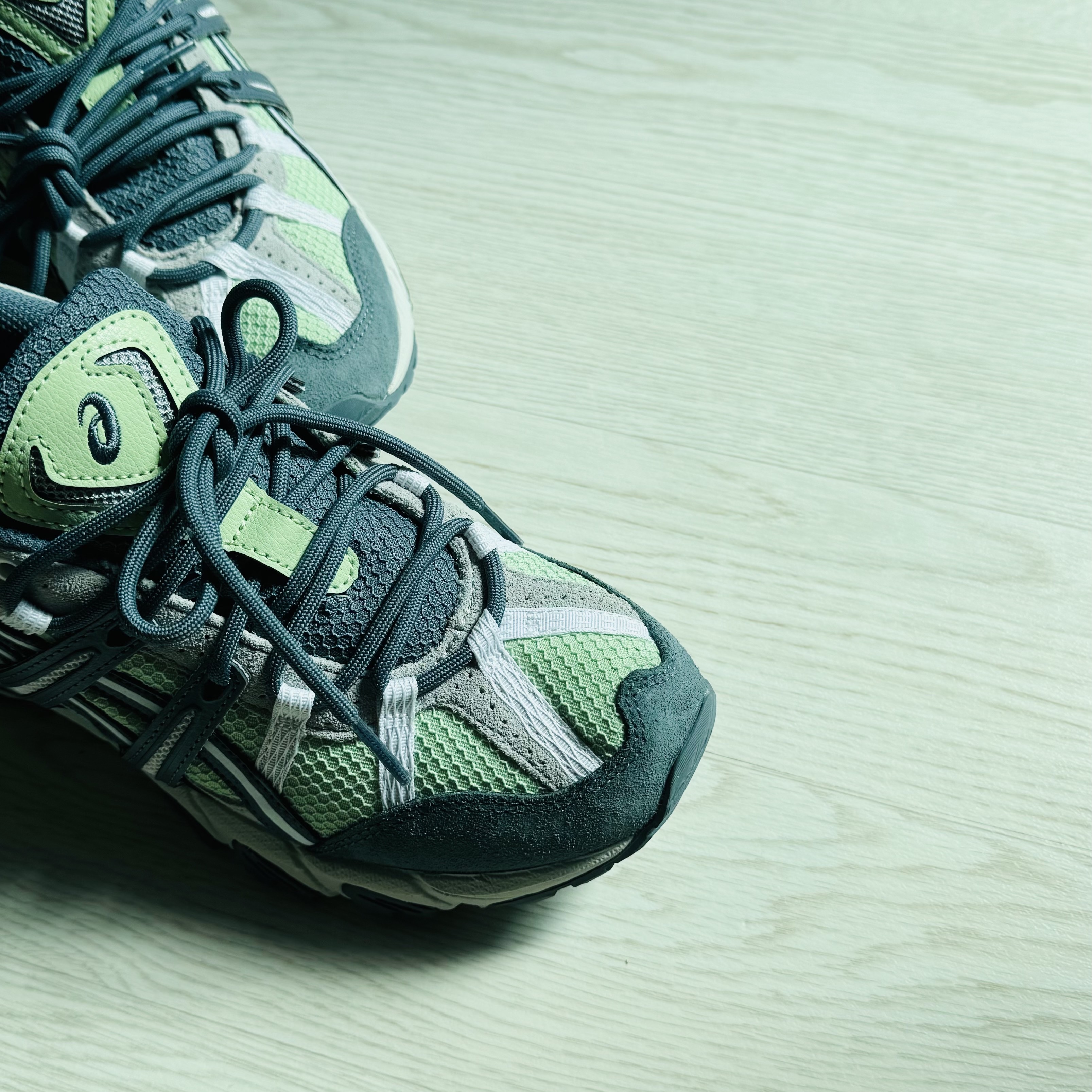 (W) Asics Gel-Sonoma 15-50 Jade Ironclad 착용 스타일 - 1