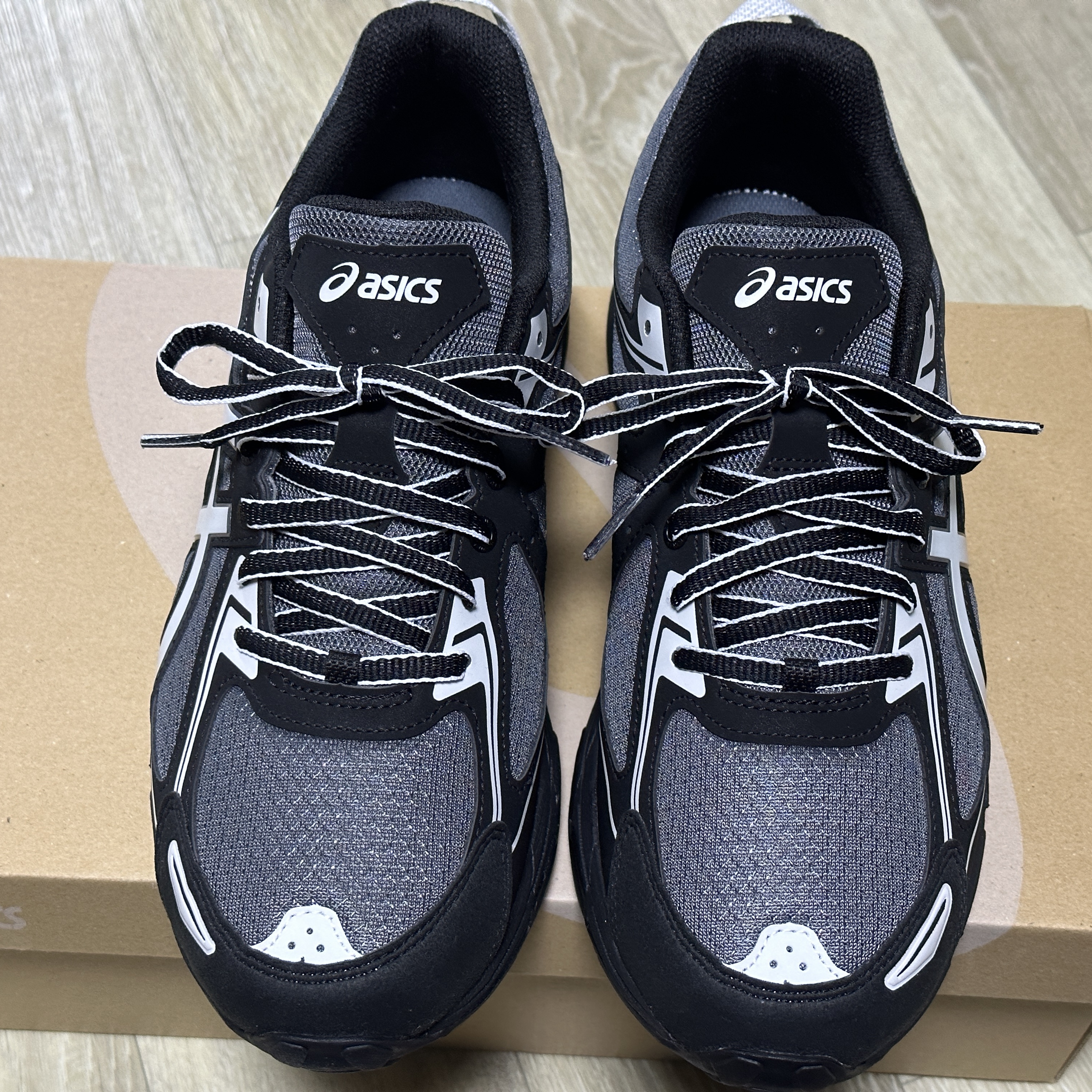 Asics Gel-Venture 6 Carrier Grey 착용 스타일 - 2