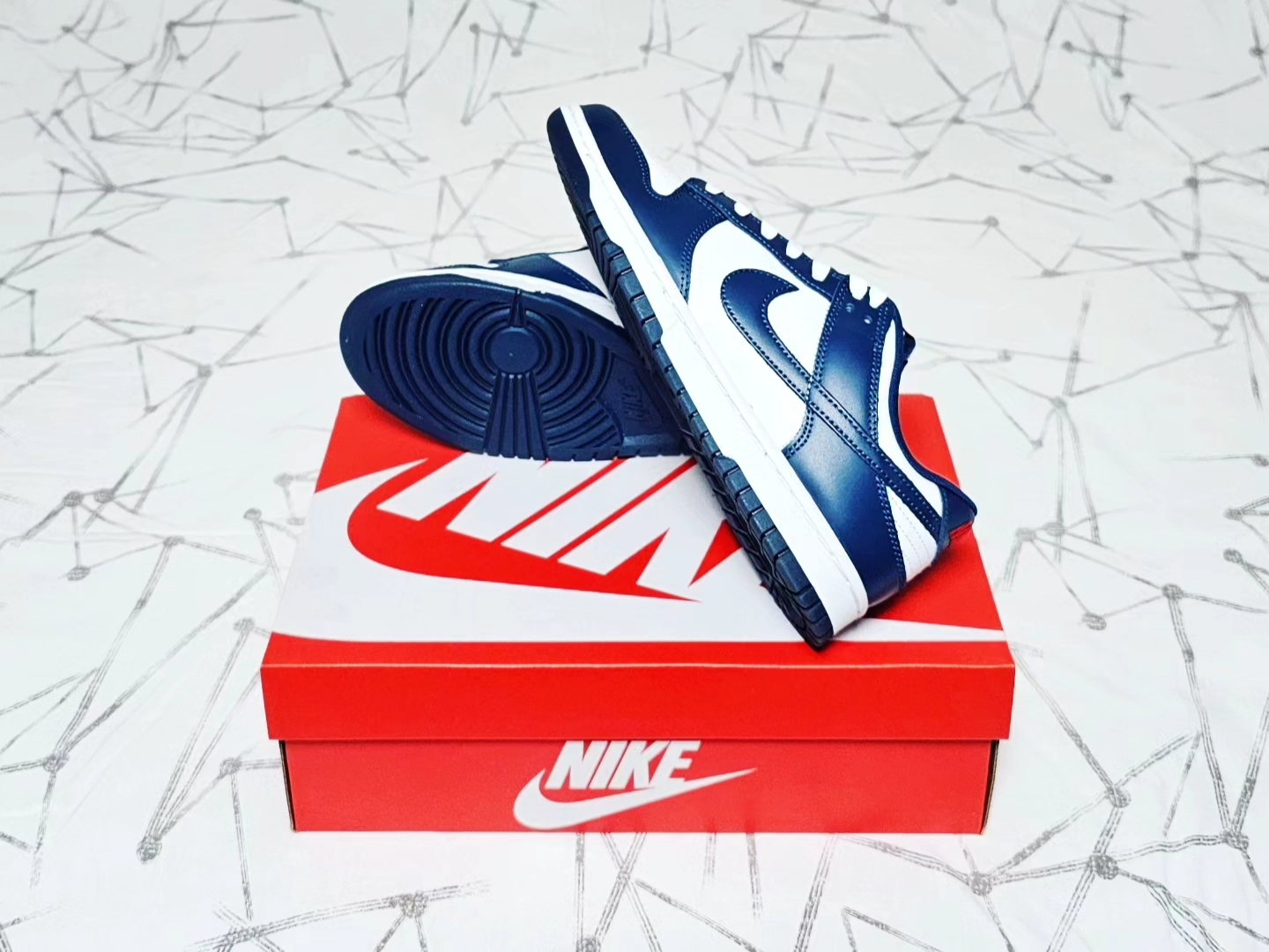 Nike Dunk Low Retro Valerian Blue 착용 스타일 - 4