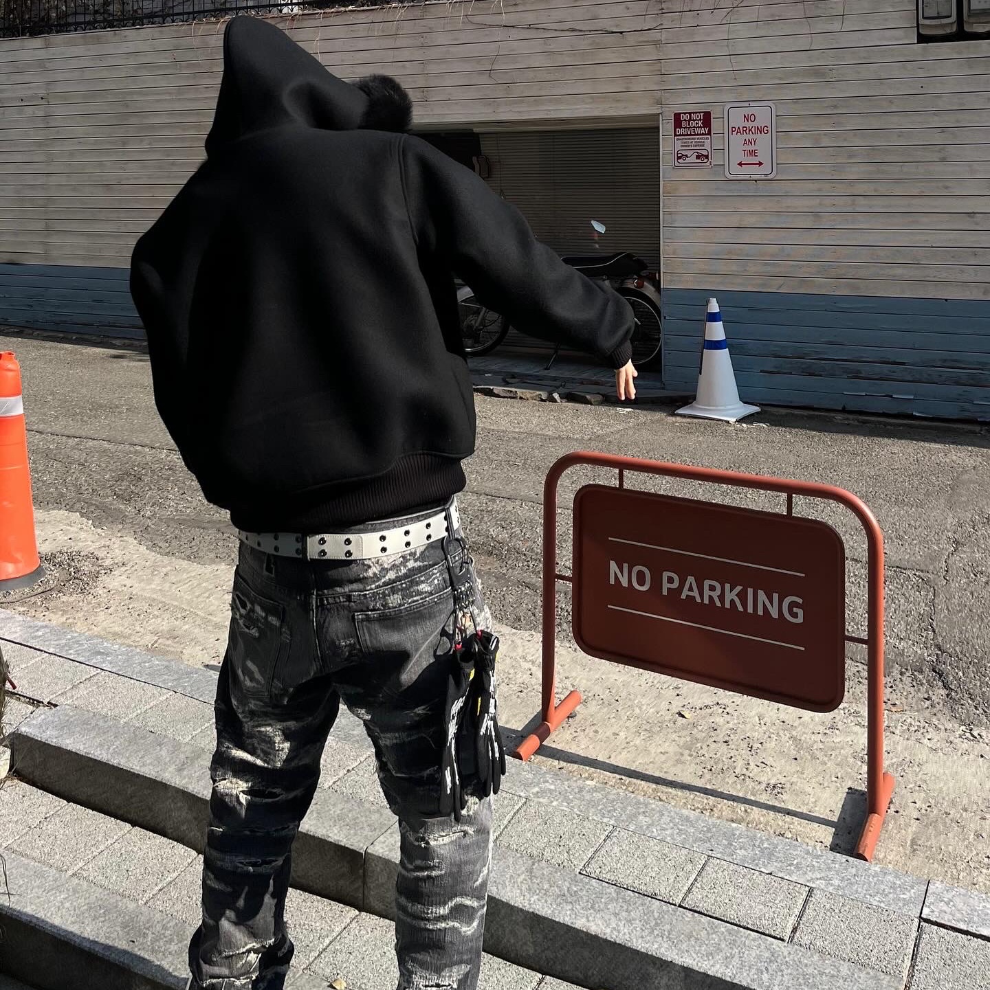 Undermycar Comoro Fox Trimming Hoody Bomber Bristol Black - 23FW 착용 스타일 - 1