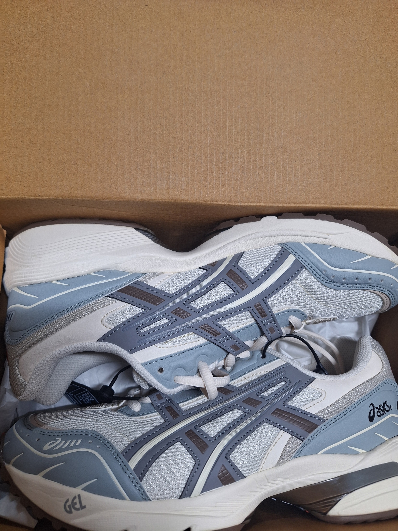 Asics Gel-1090 Blue Grey 착용 스타일