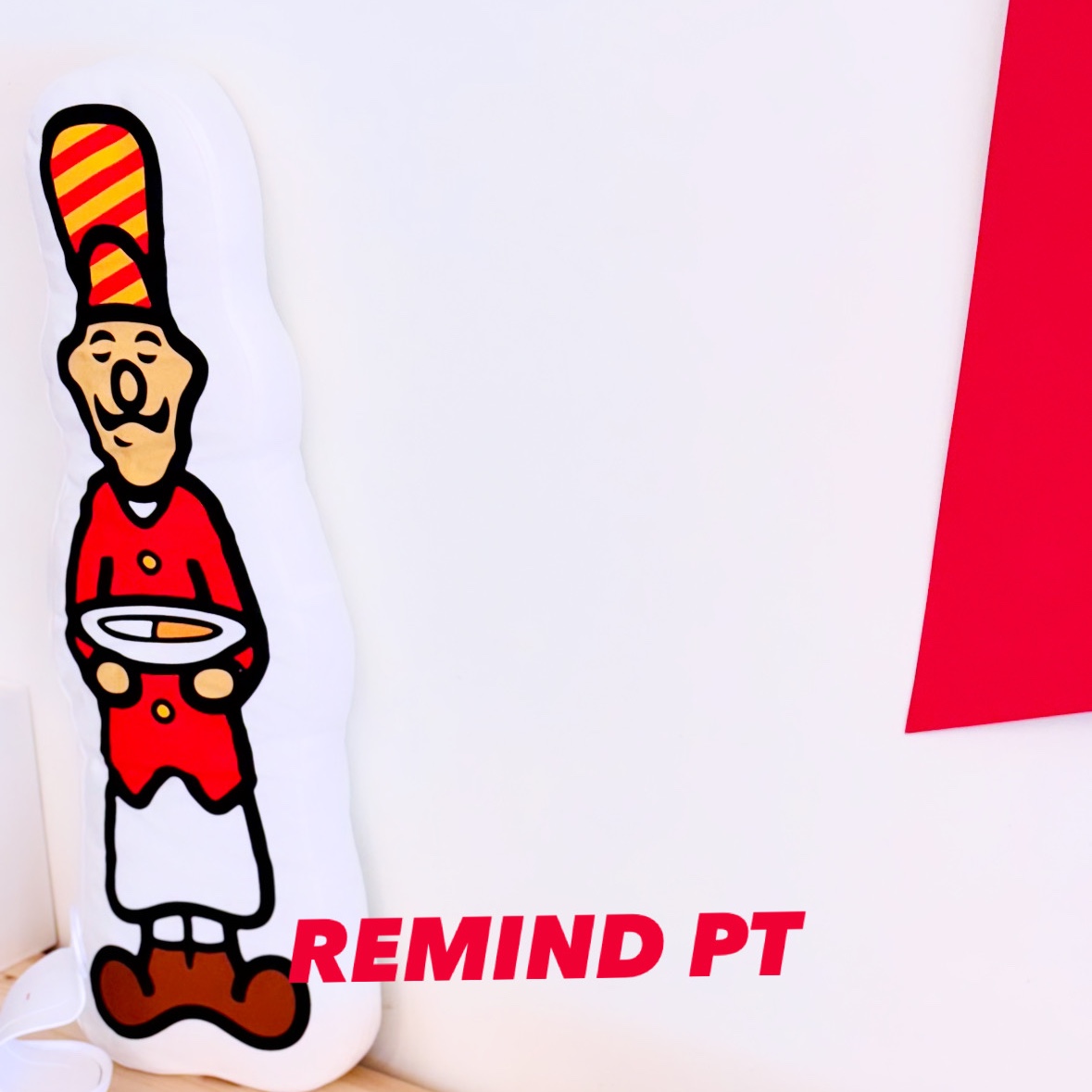 Human Made Mr. Cumin Cushion Small Red 착용 스타일 - 3