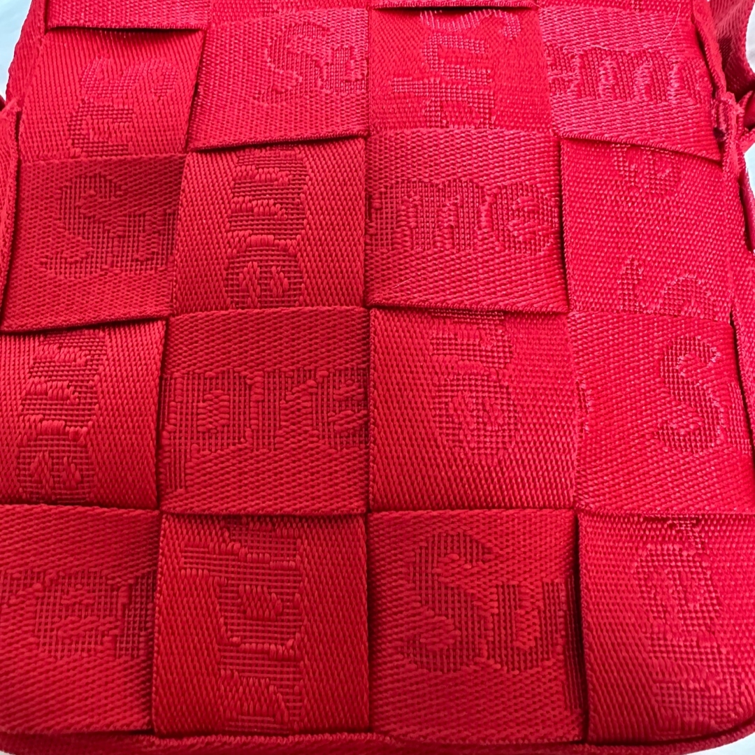 Supreme Woven Shoulder Bag Red - 23SS 착용 스타일 - 2