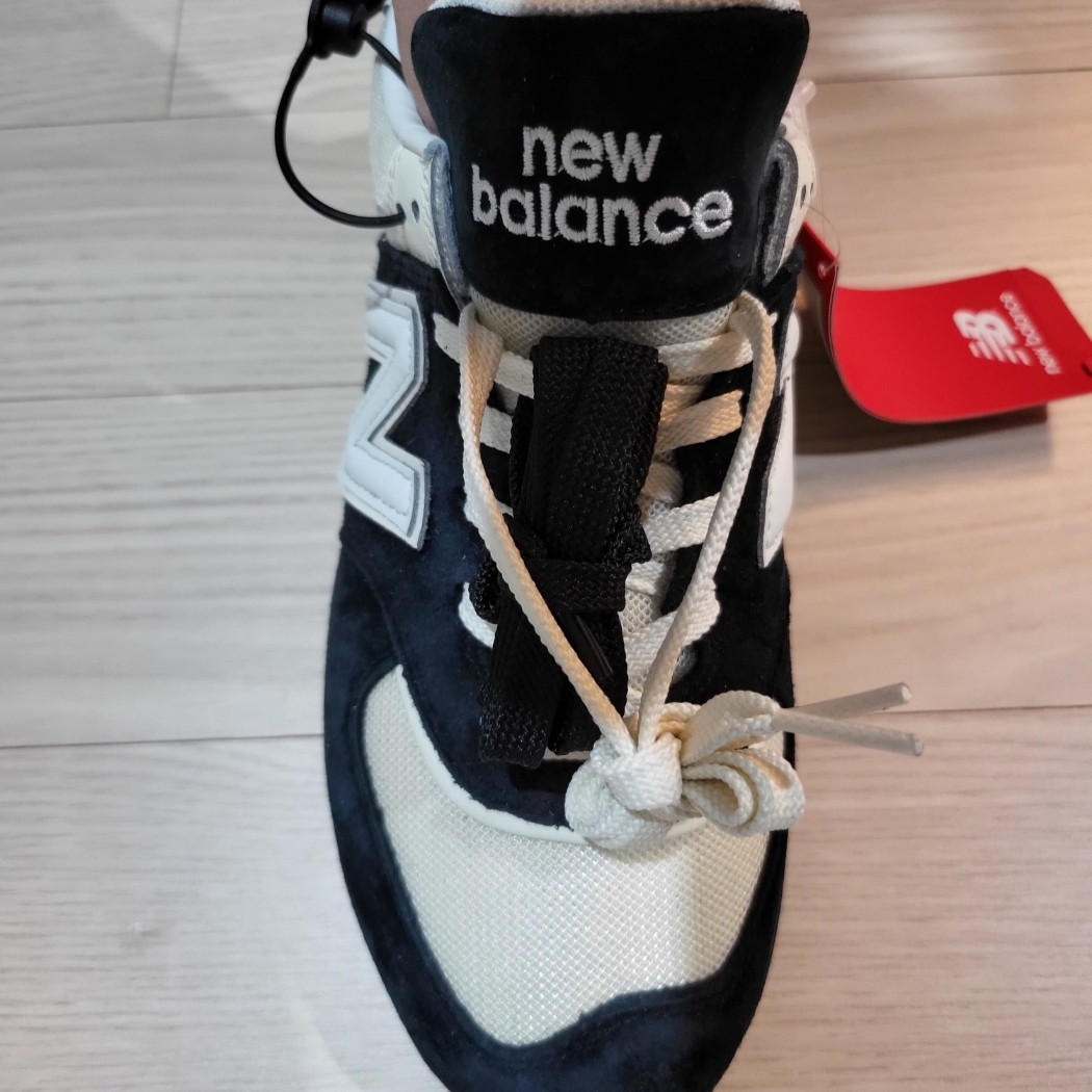 New Balance 574 Legacy Black Angora 착용 스타일 - 1