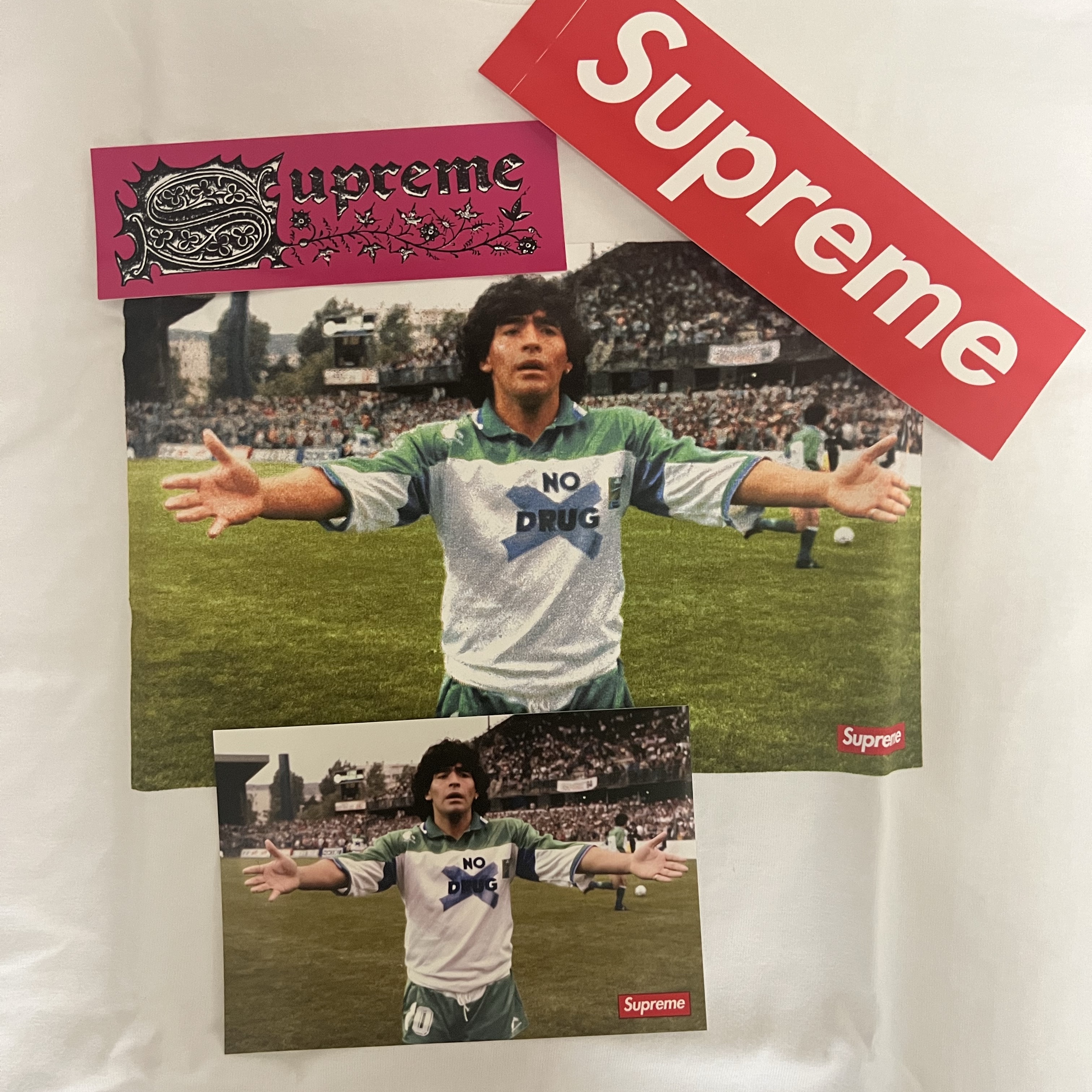 Supreme Maradona T-Shirt White - 24SS 착용 스타일