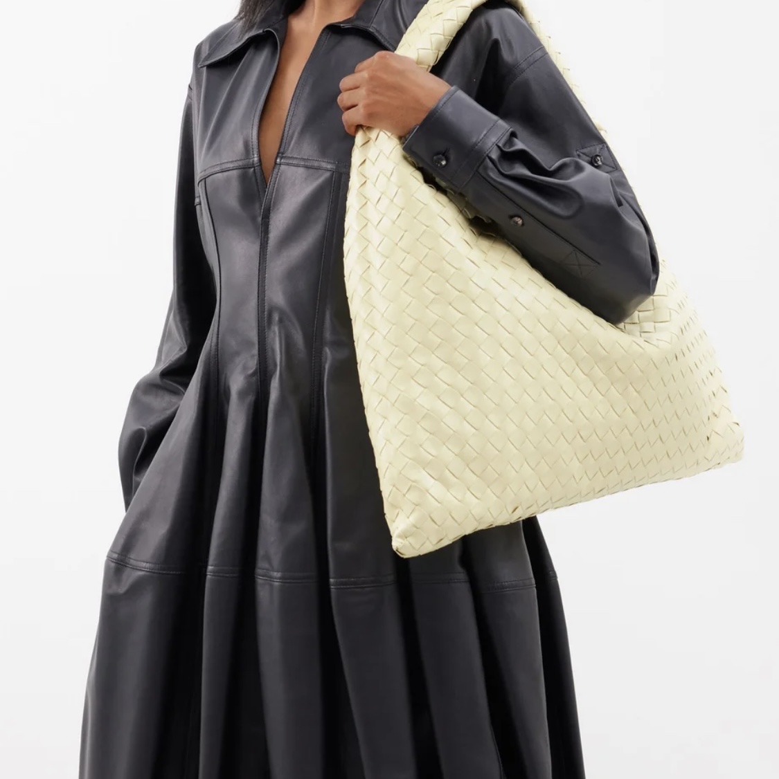 Bottega Veneta Large Hop Camomile 착용 스타일