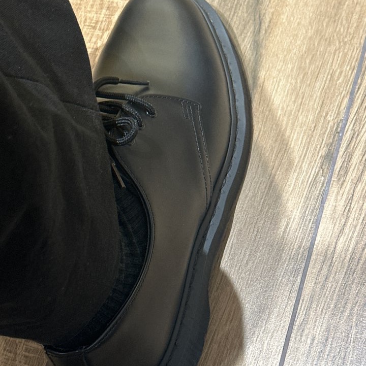 Dr. Martens 1461 Mono Black 착용 스타일