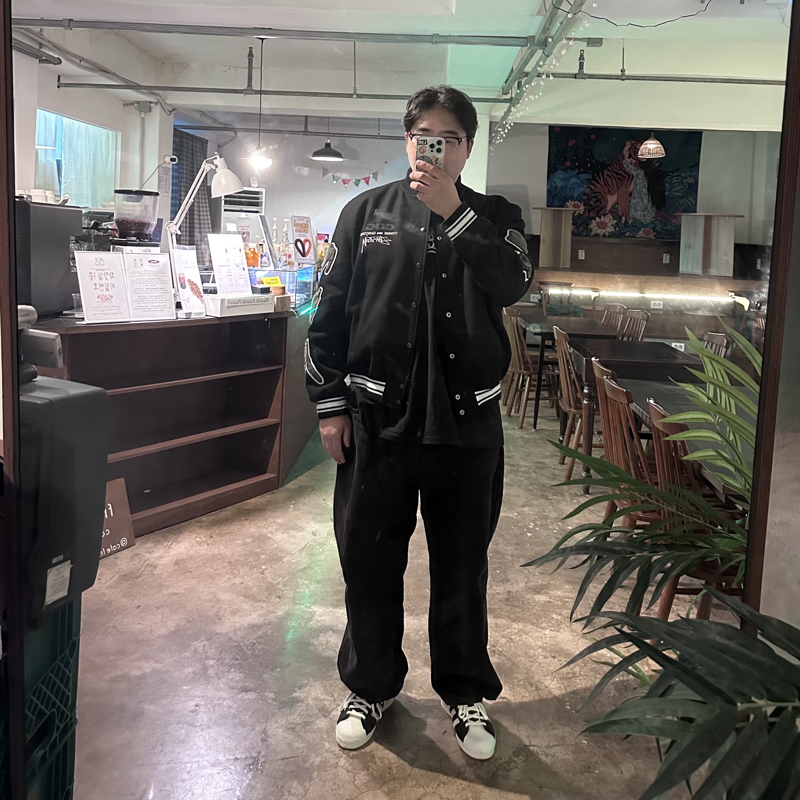 Stussy x CDG Varsity Jacket, Stussy Squared T-Shirt Black 착용 스타일 - 1