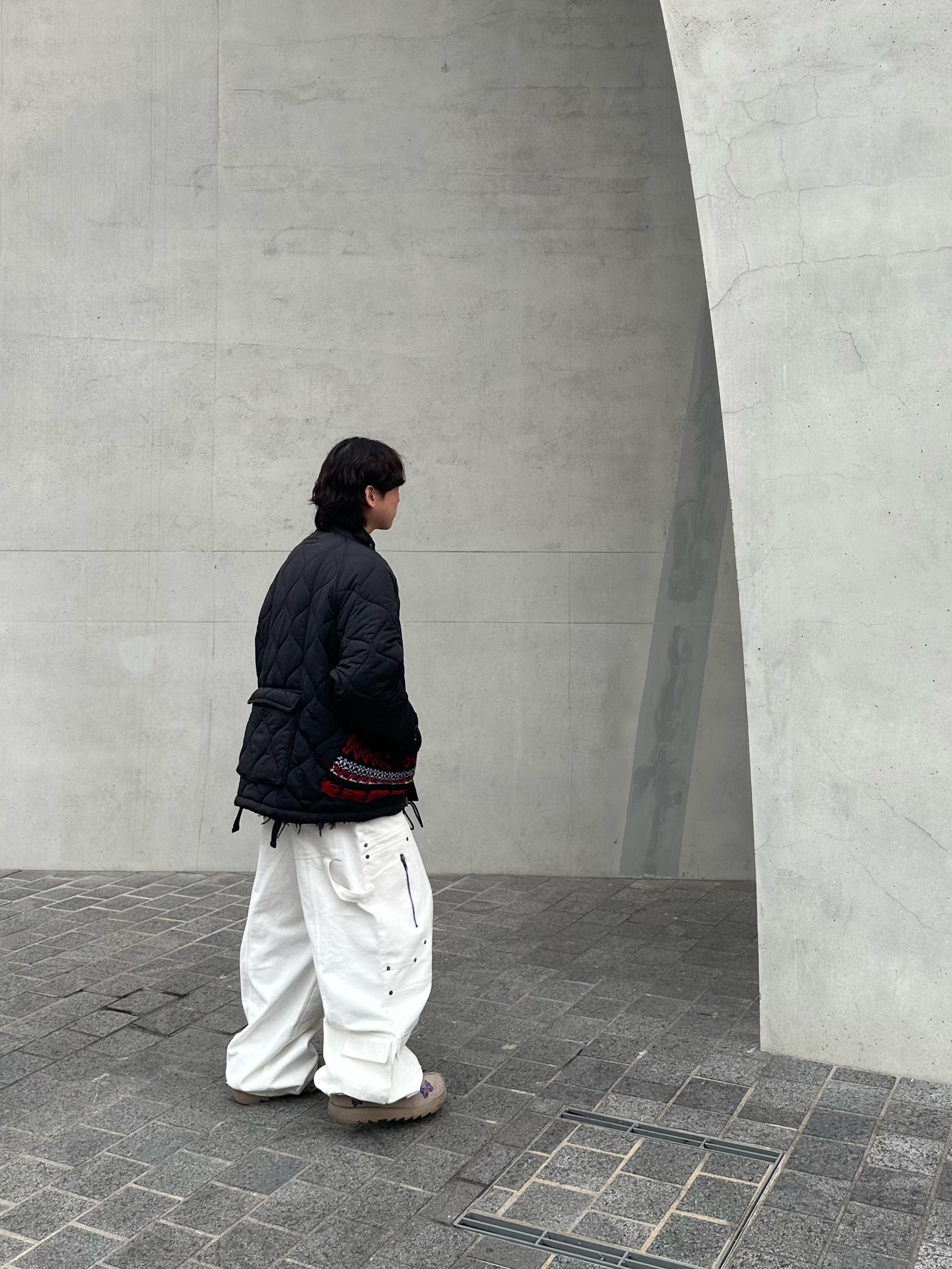 Nos Couleurs x Koin x Llud Rivet Carpenter Pants White, Reebok x Needles Beatnik Moc Modern Beige Extreme Purple 착용 스타일 - 2