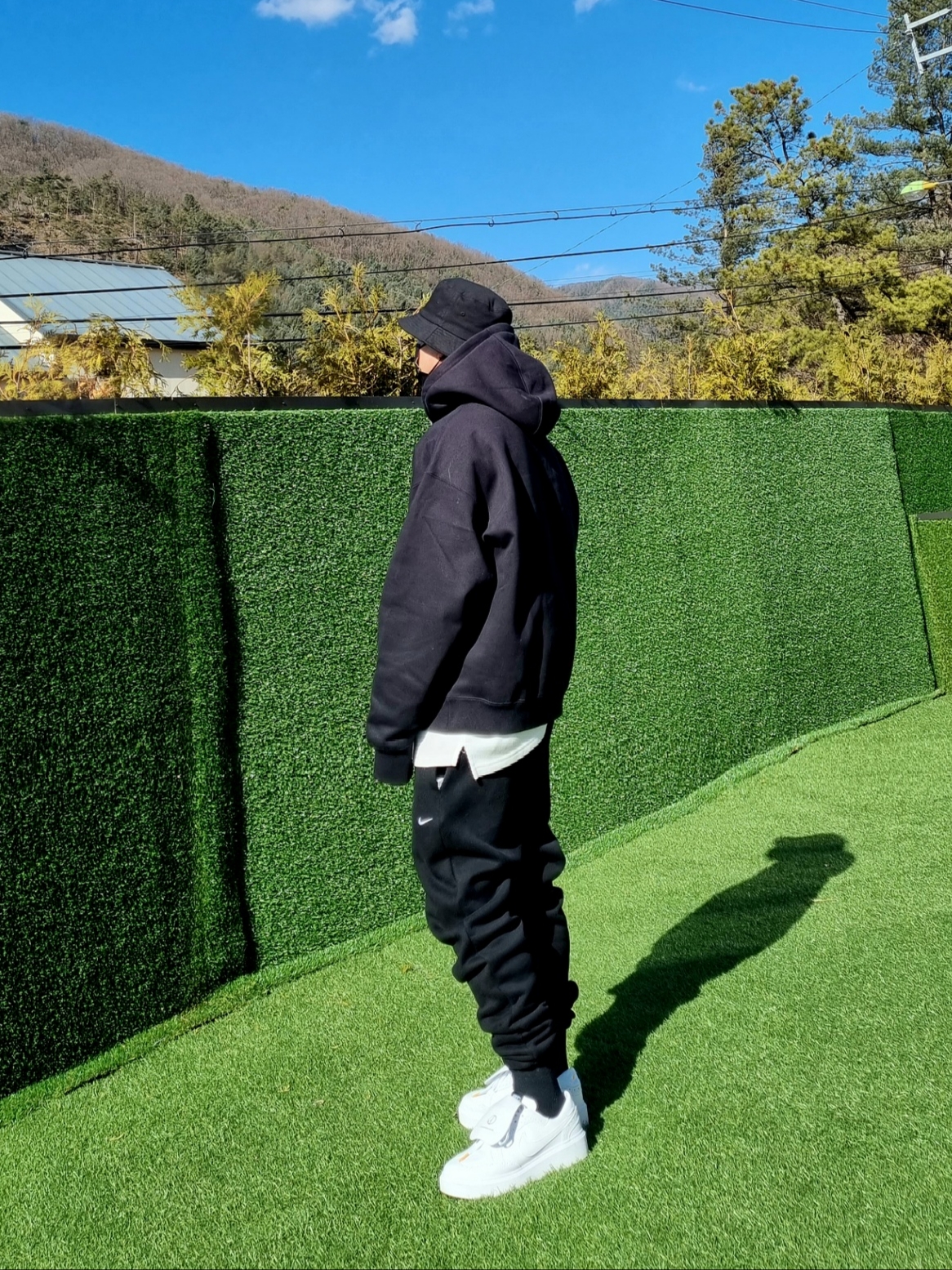 Nike NRG Solo Swoosh Fleece Hoodie Black White - Asia, Nike NRG Solo Swoosh Fleece Hoodie Black White - US/EU 착용 스타일