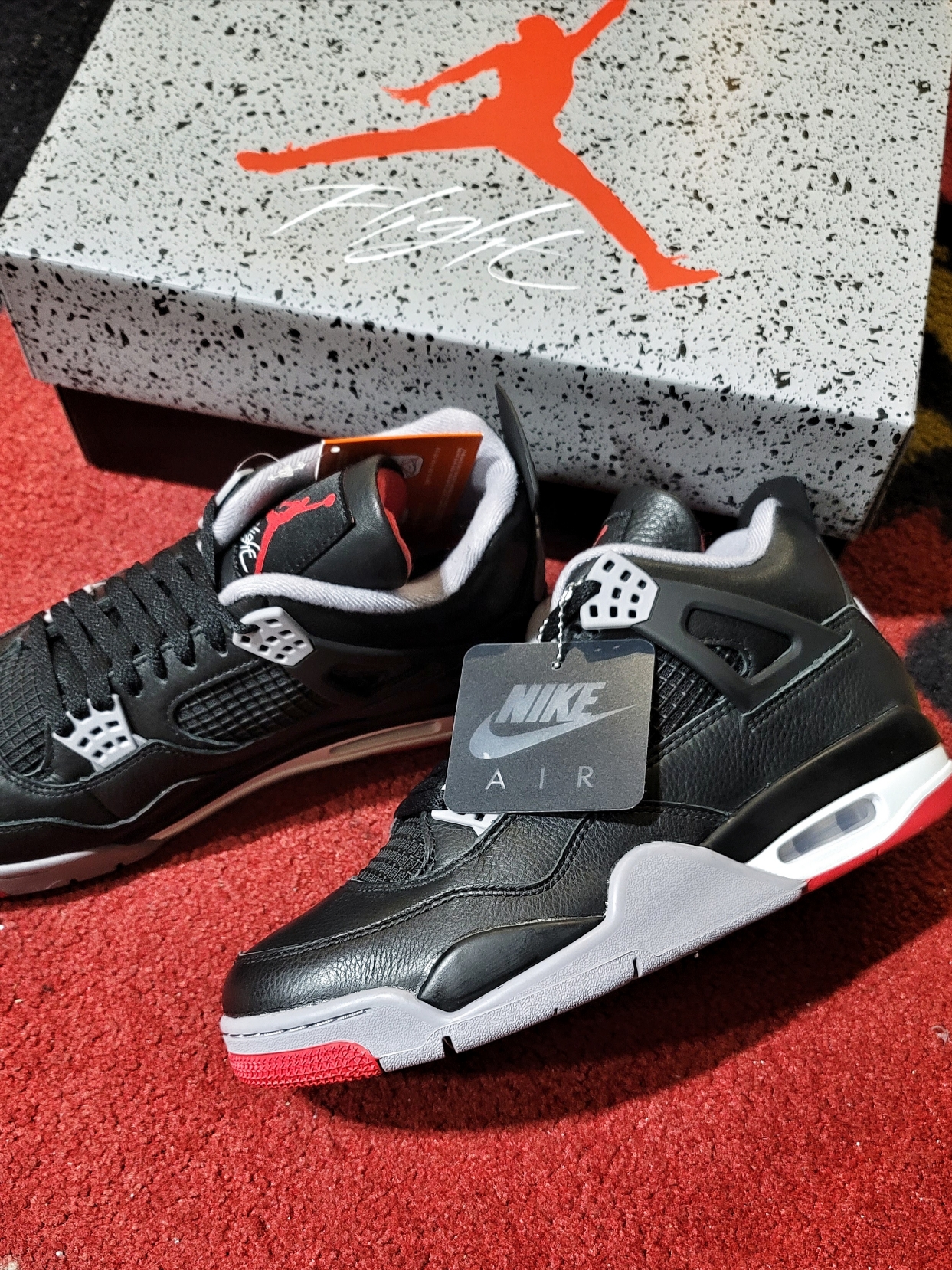 Jordan 4 Retro Bred Reimagined 착용 스타일