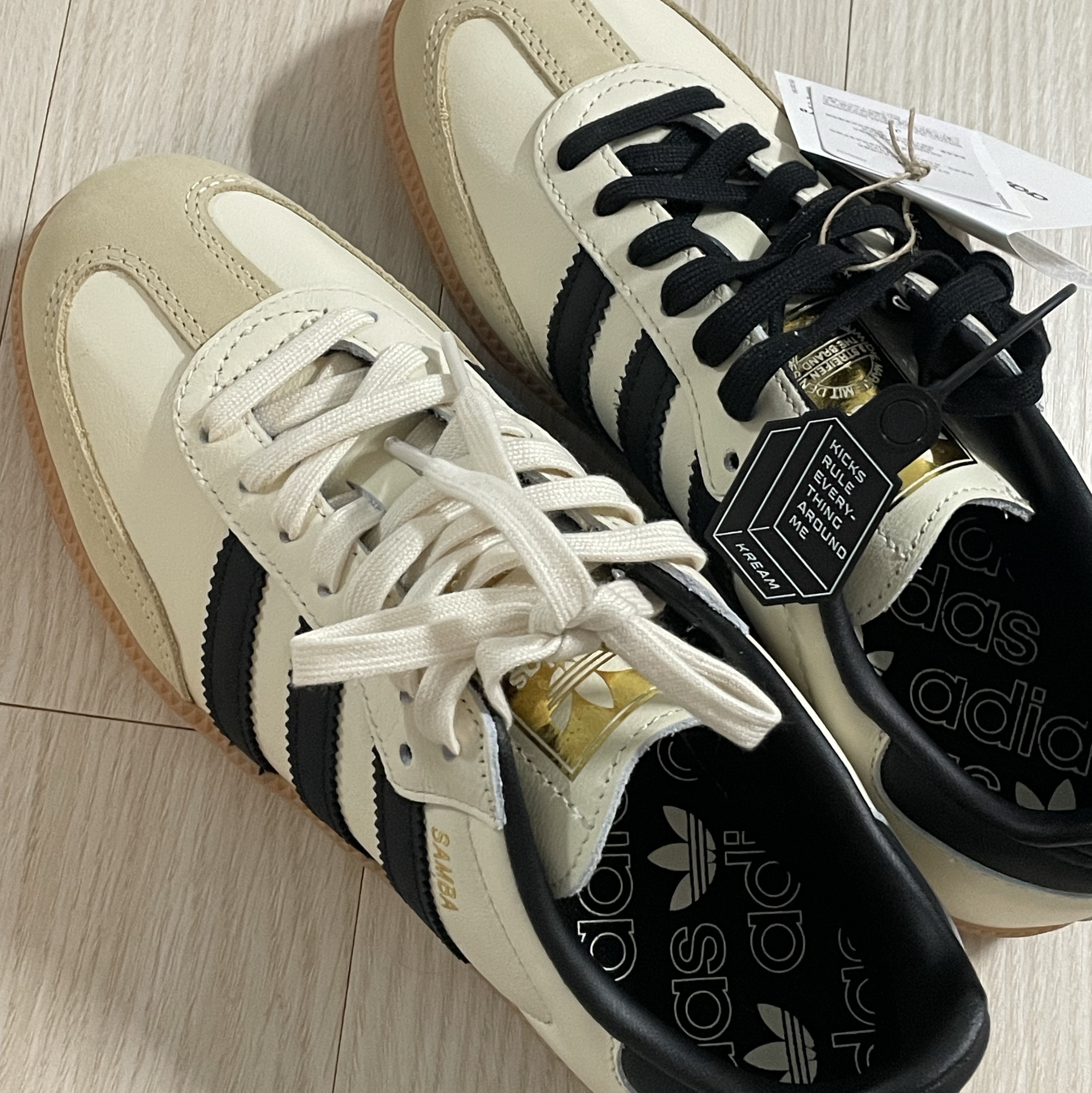 (W) Adidas Samba OG Cream White Core Black 착용 스타일