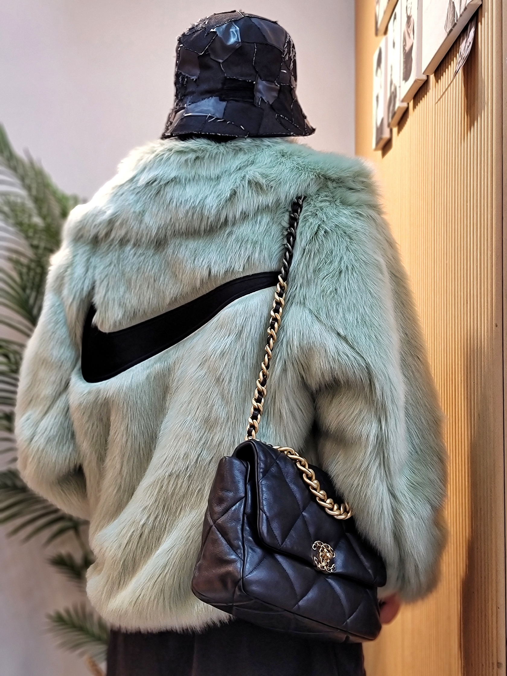 엠제이드 | SHOP | KREAM