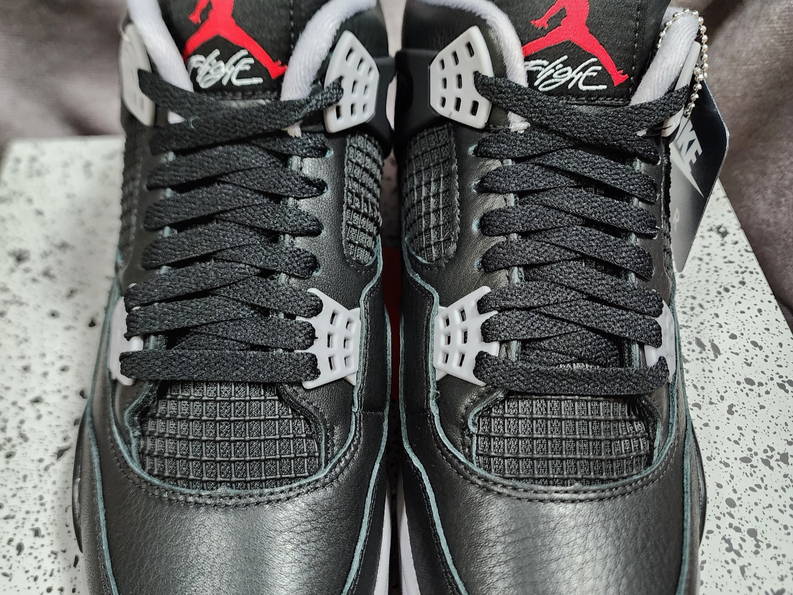 Jordan 4 Retro Bred Reimagined 착용 스타일 - 2