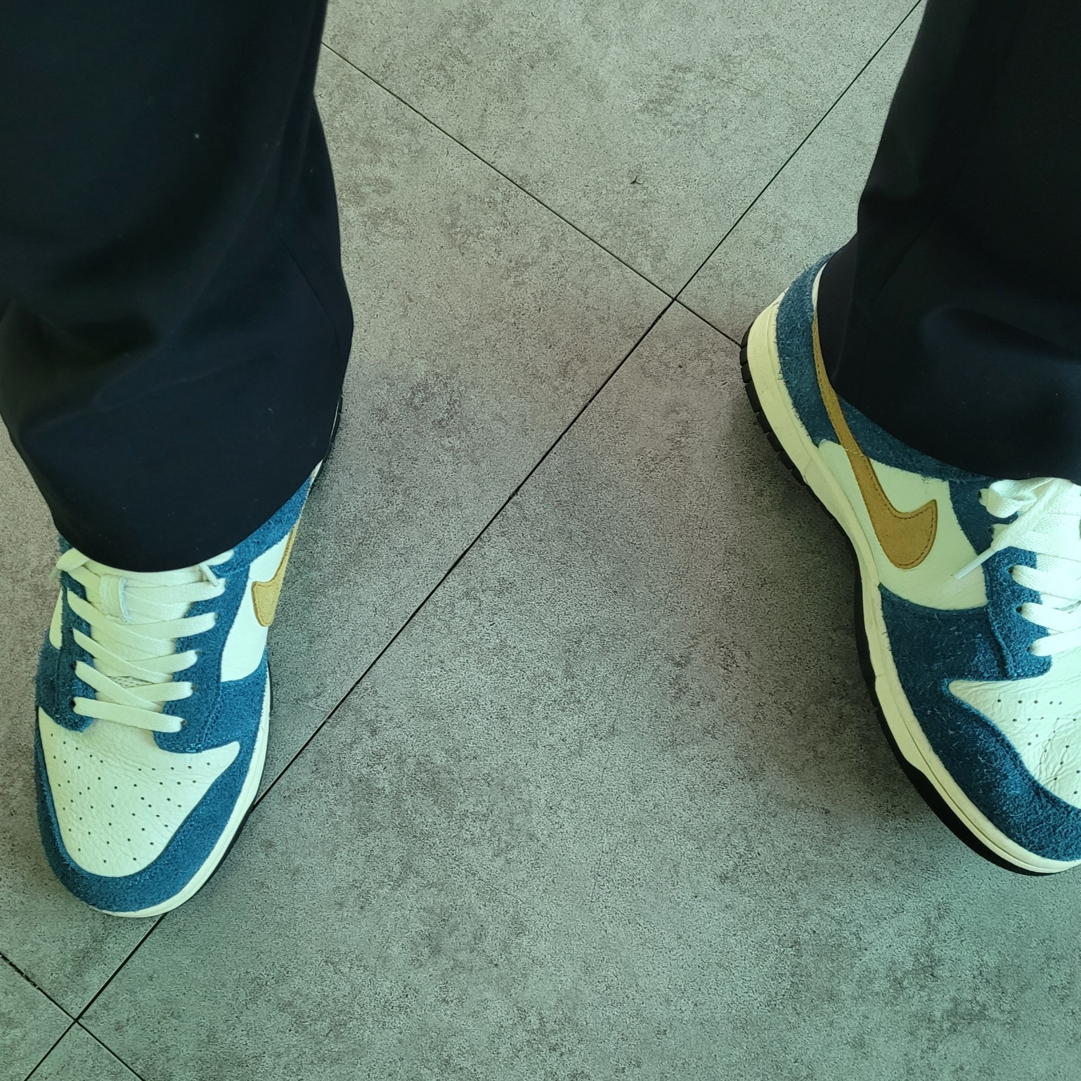Nike x Kasina Dunk Low 80's Bus 착용 스타일 - 1