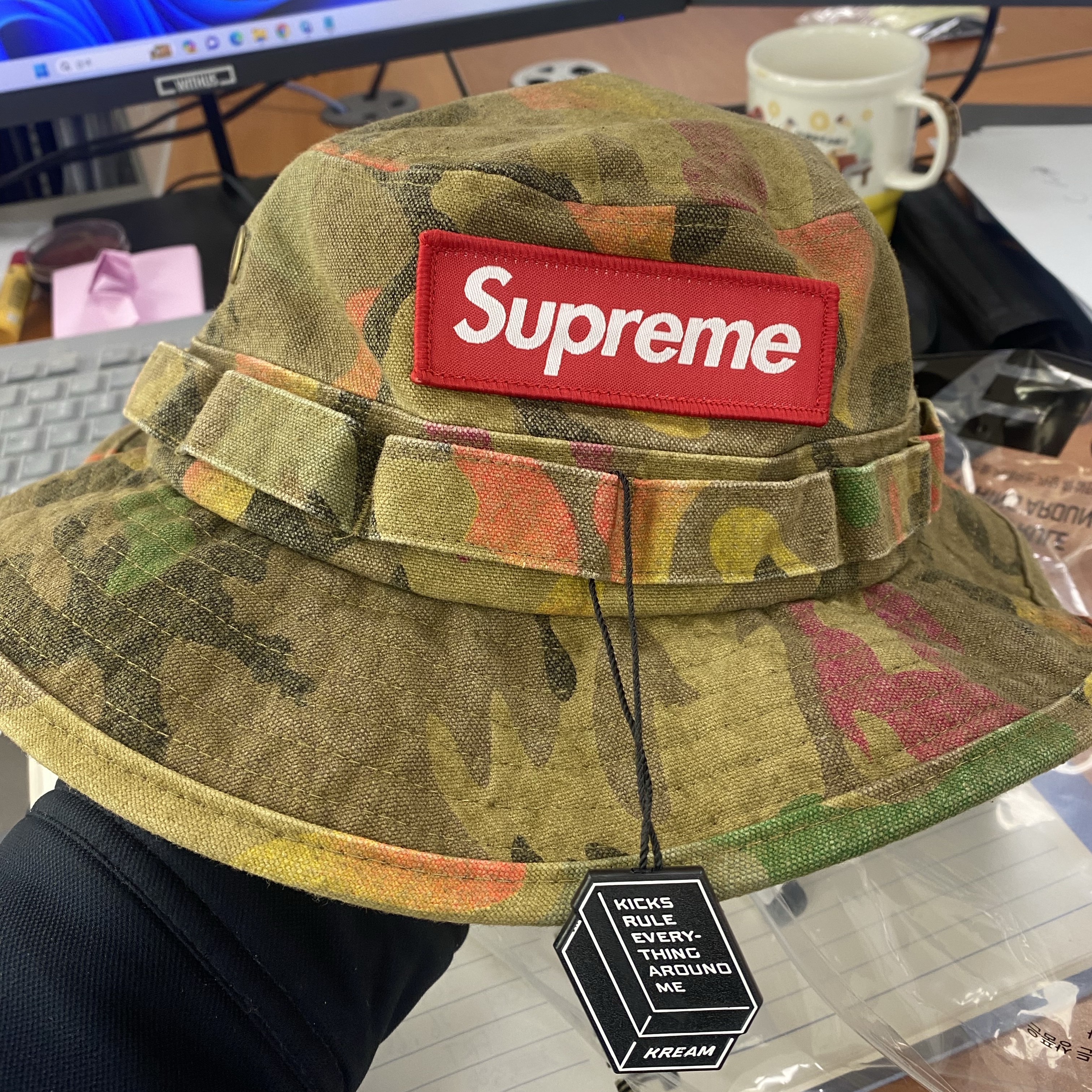Supreme Washed Canvas Boonie Tan Camo - 24SS 착용 스타일