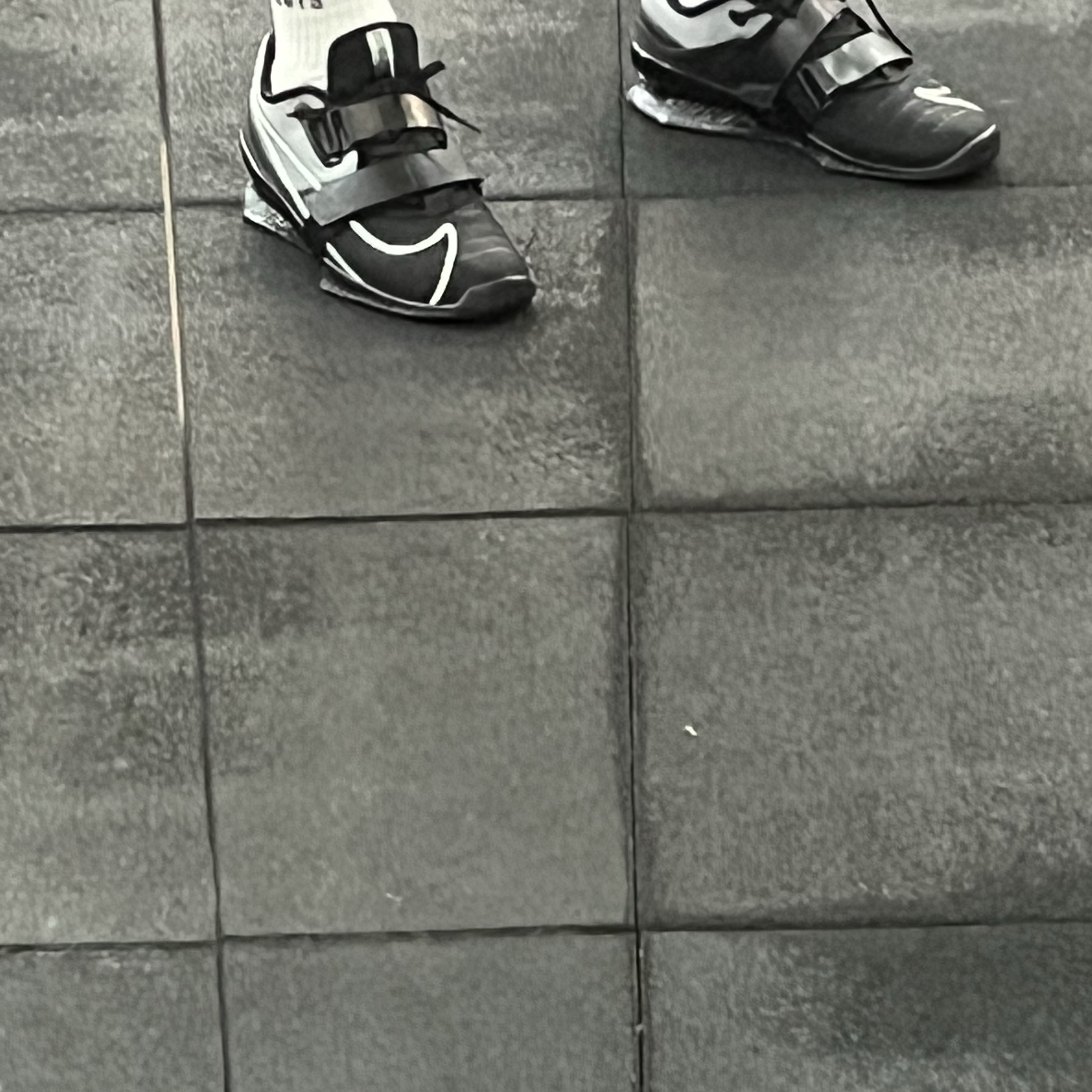 Nike Romaleos 4 Black White, IAB Studio Socks White (5 Pack) 착용 스타일