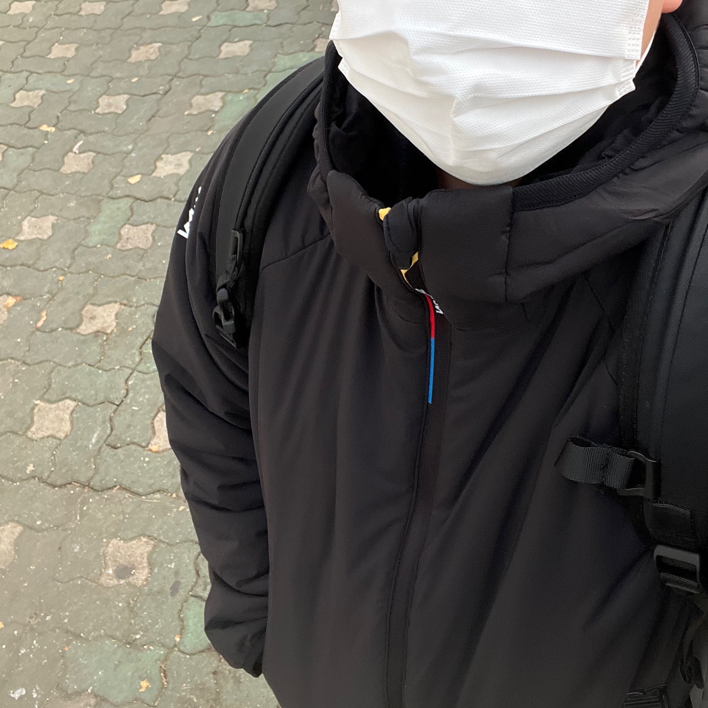 Salomon Modisay Jacket Black 착용 스타일