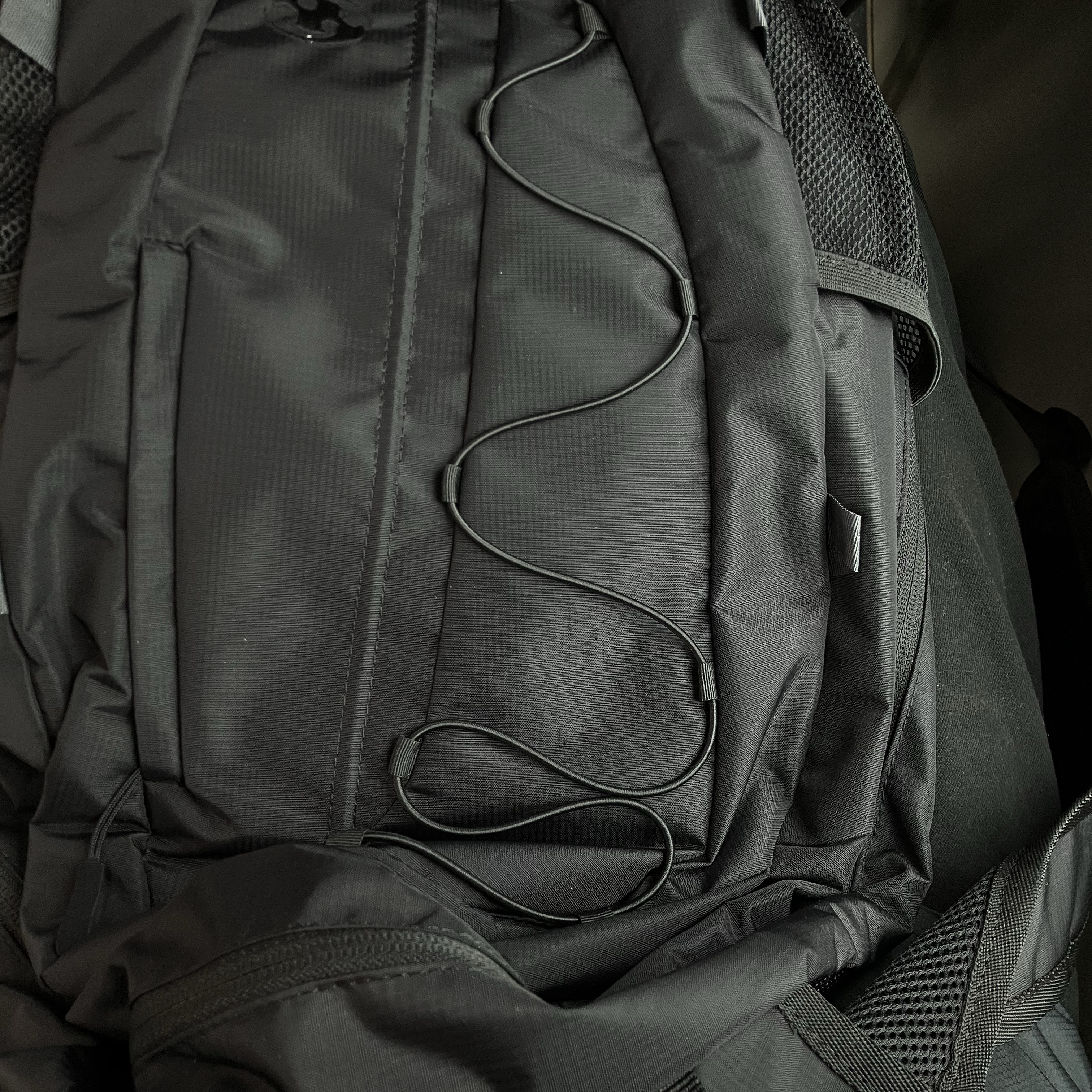 Sansan Gear BackPack Black  - 23FW 착용 스타일