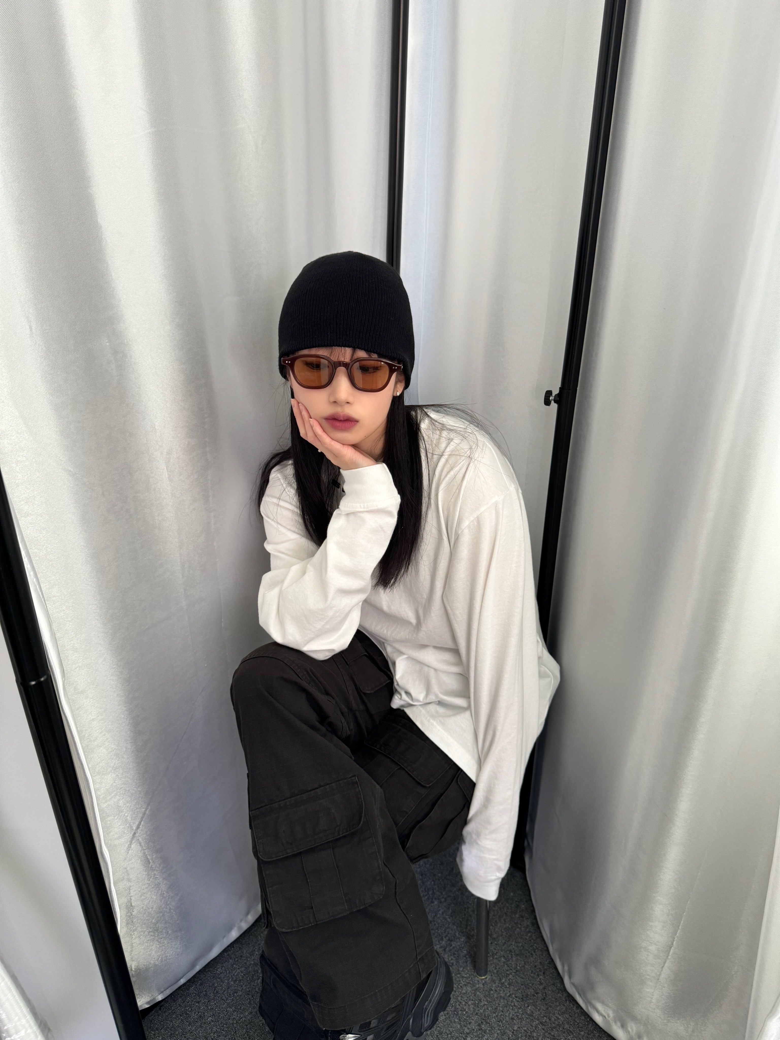 Supreme Collar Logo L/S Top White - 23FW, Undermycar Chiva Vintage Coating Multi Cargo Pants Mulch - 23SS 착용 스타일 - 2