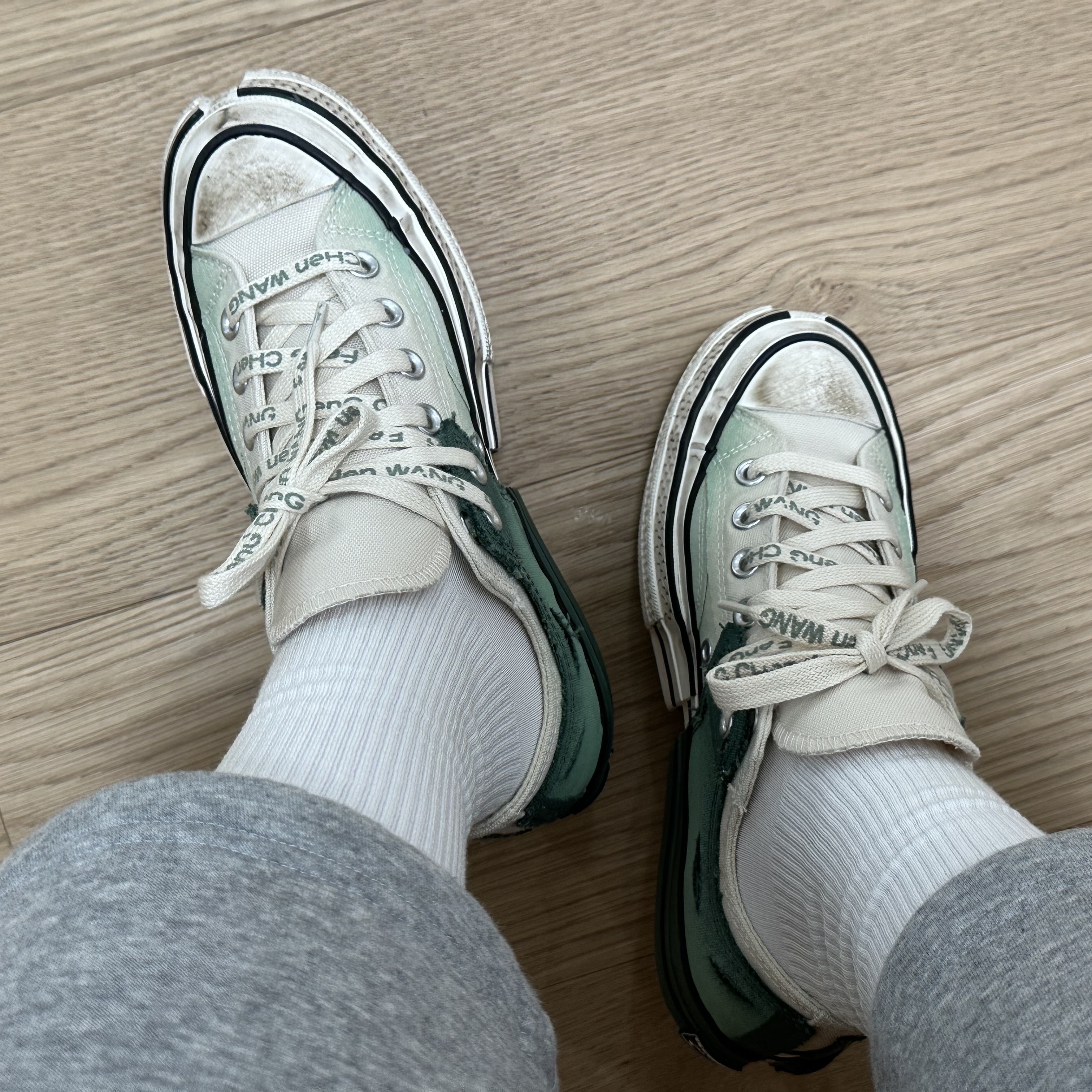 Converse x Feng Chen Wang Chuck 70 Ox 2-in-1 Myrtle 착용 스타일 - 2