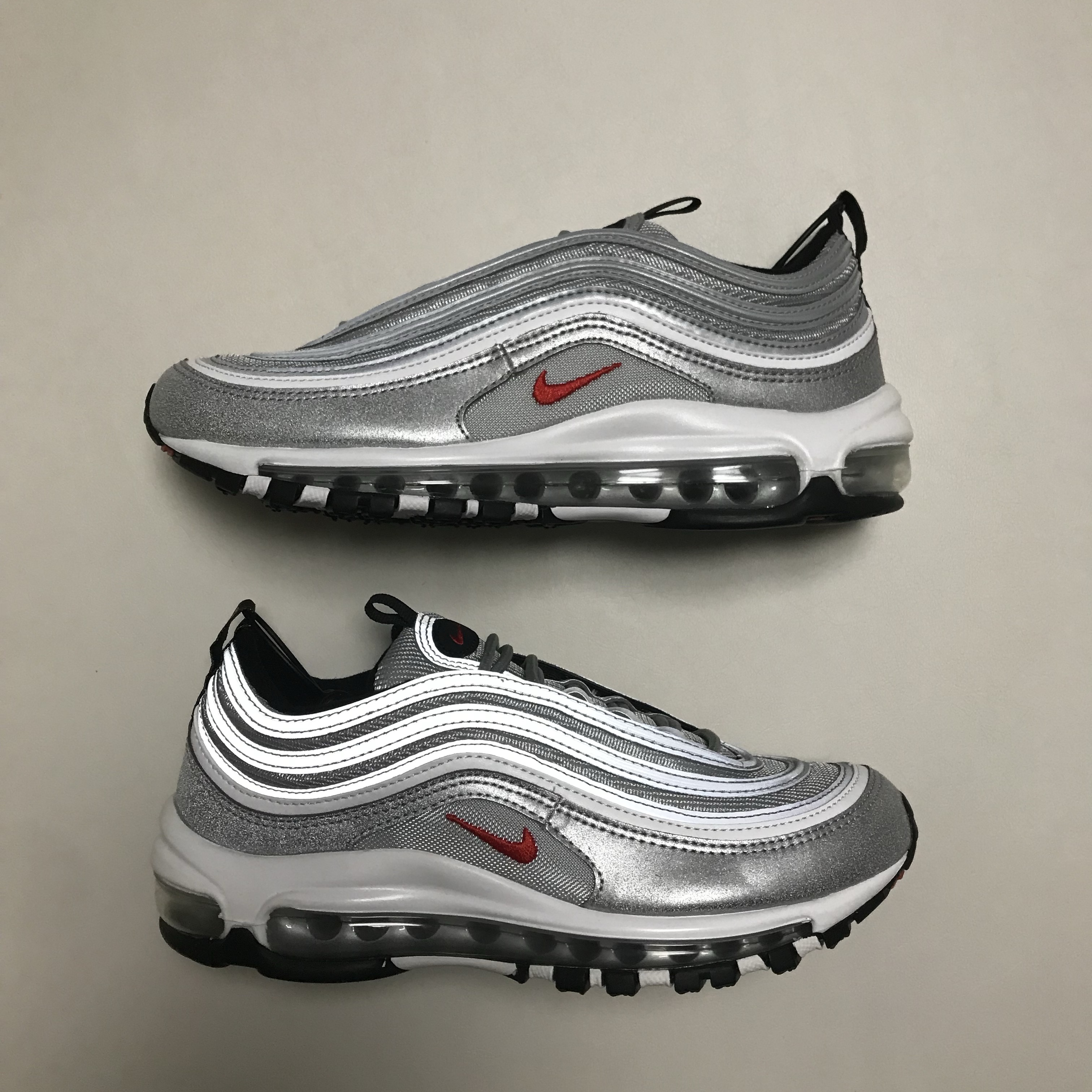 Nike Air Max 97 OG Silver Bullet 2022 착용 스타일
