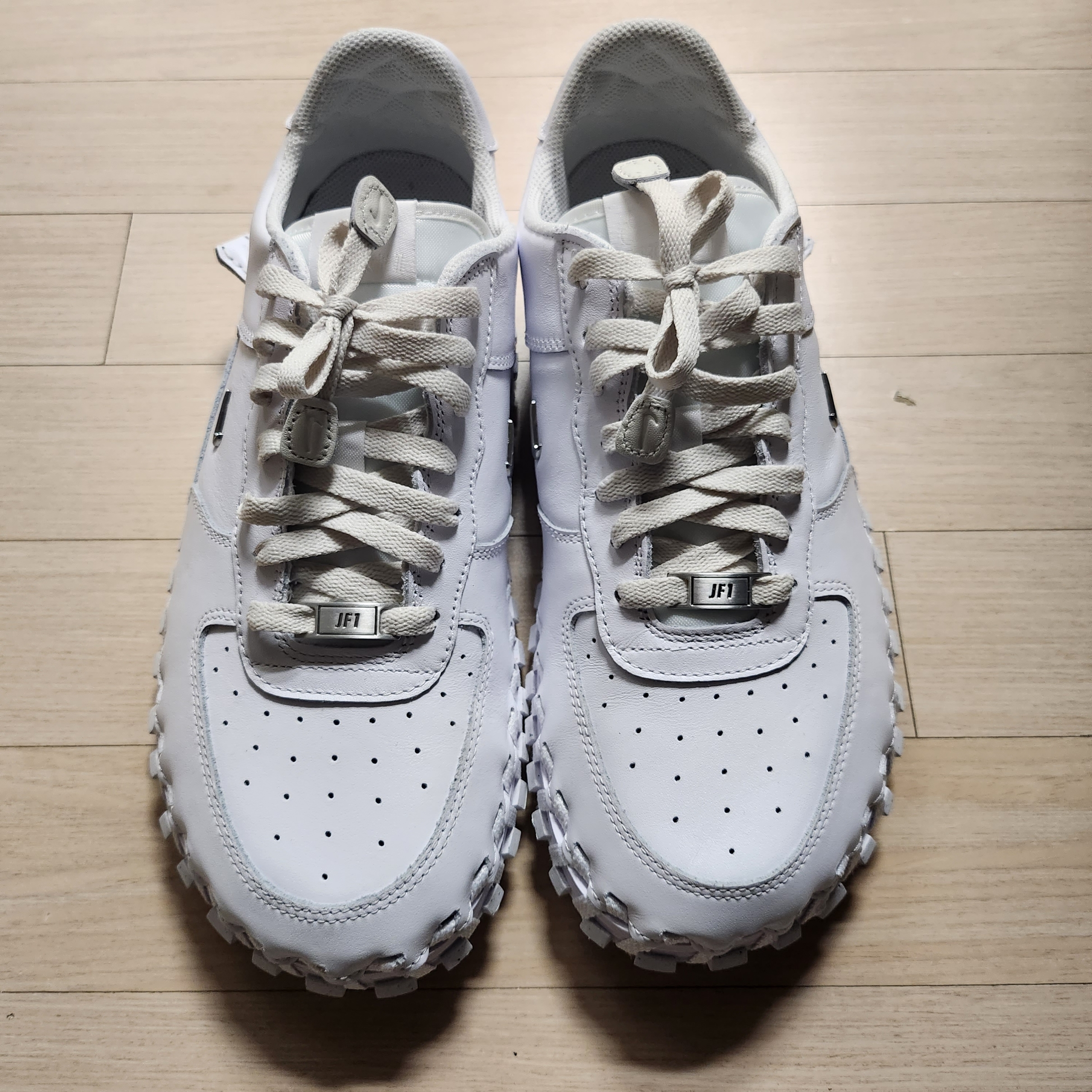 Nike x Jacquemus J Force 1 Low LX SP White 착용 스타일 - 4