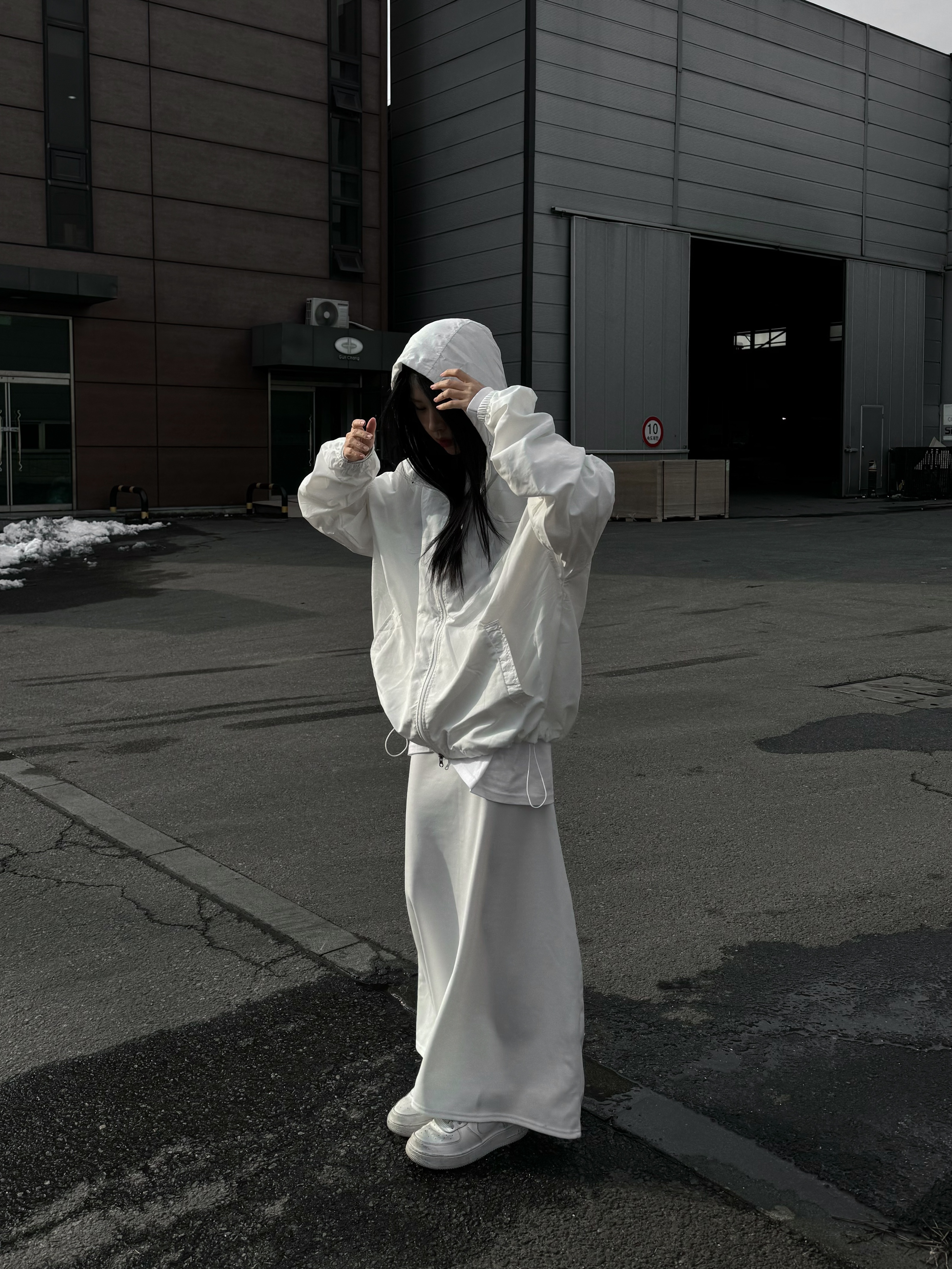 Stussy World Tour LS T-Shirt White 2023, Nike Air Force 1 '07 Low White ์ฐฉ์ฉ ์คํ์ผ - 6