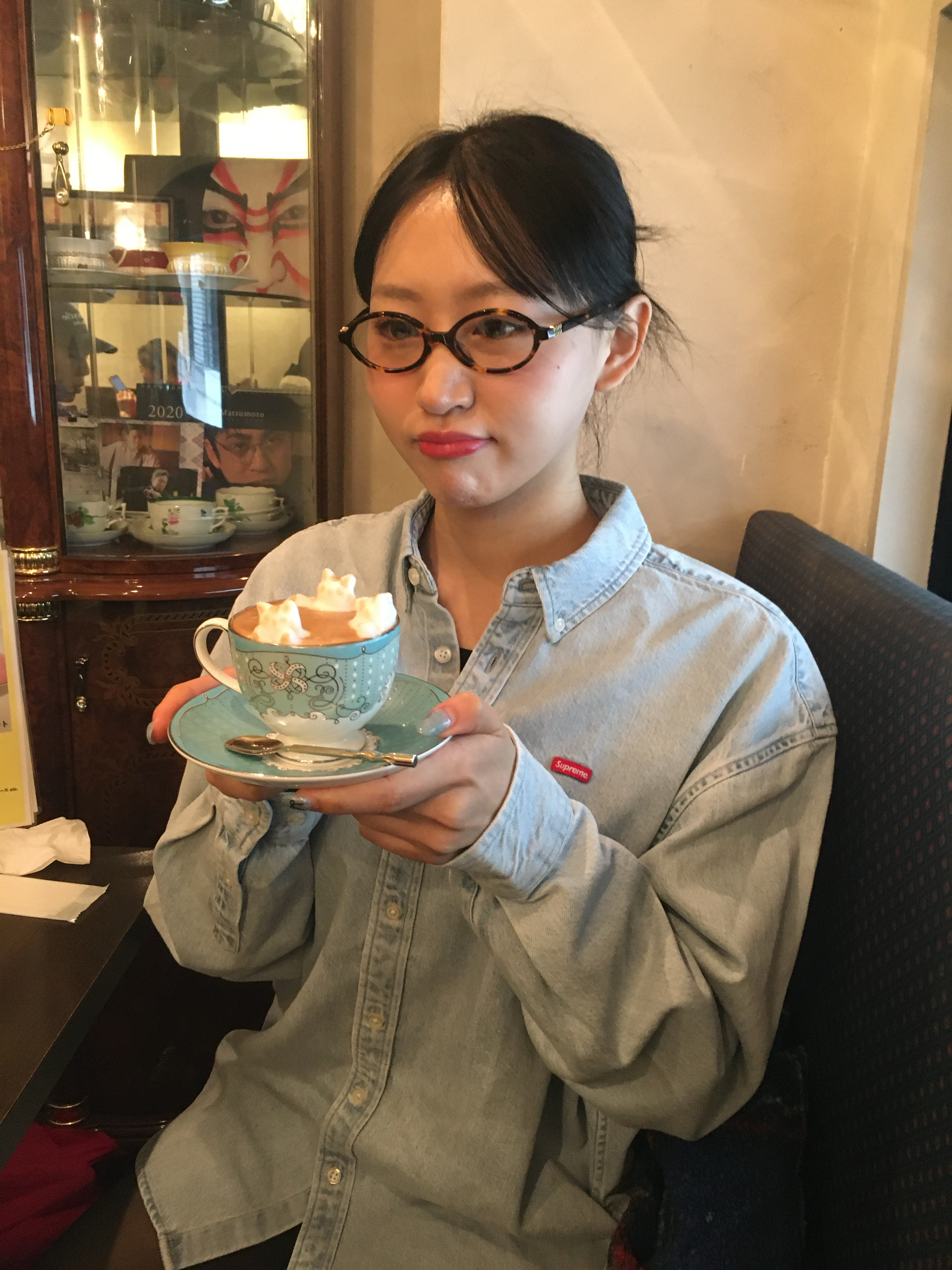 Supreme Small Box Shirt Washed Blue - 24SS, (W) Miu Miu Regard Sunglasses Blue Lenses Honey Tortoiseshell Acetate Standard fit 착용 스타일 - 1