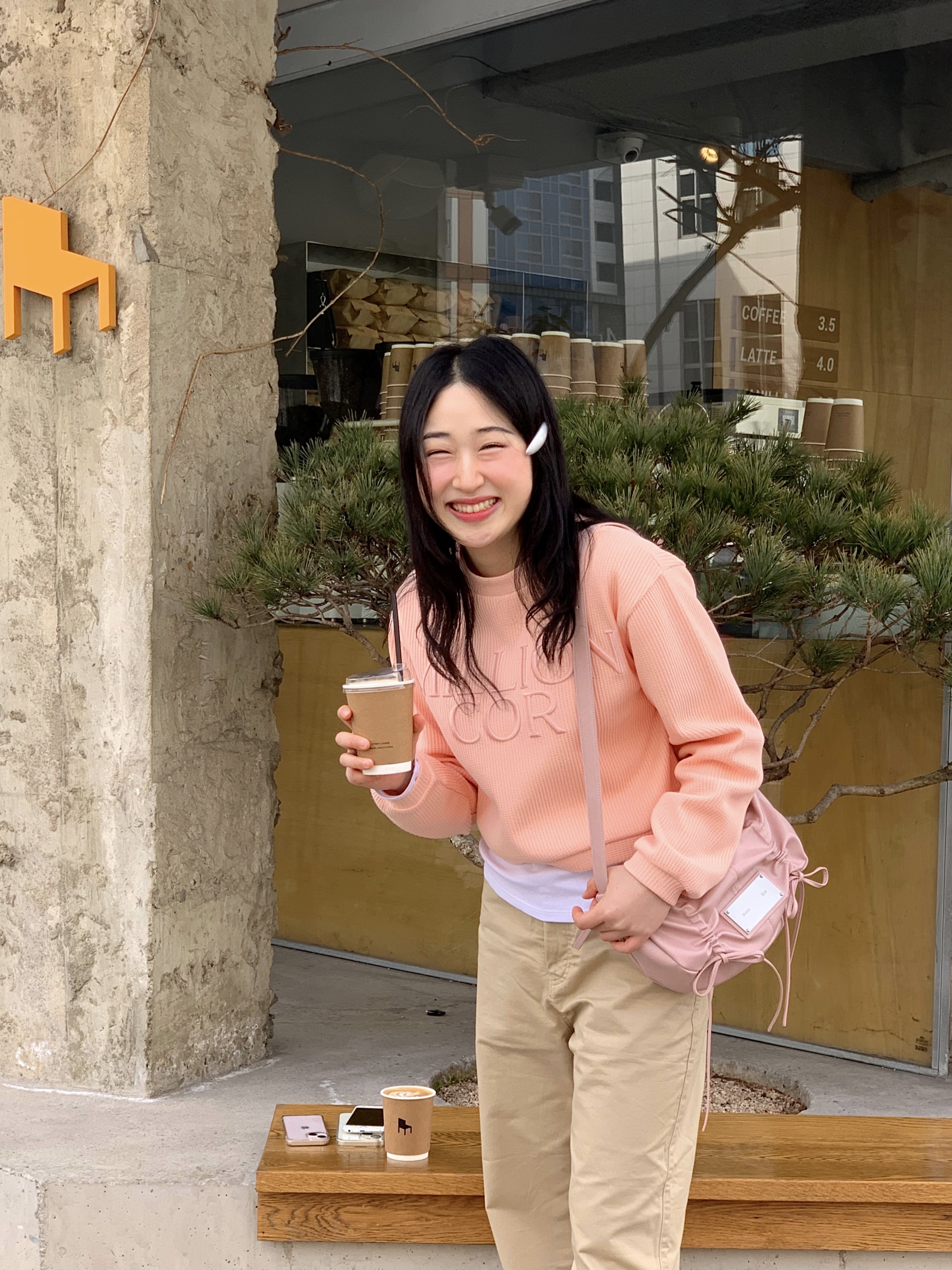 Matin Kim Half Shirring Ribbon Round Bag Pink, Adidas Tobacco Gruen Dark Brown 착용 스타일 - 8