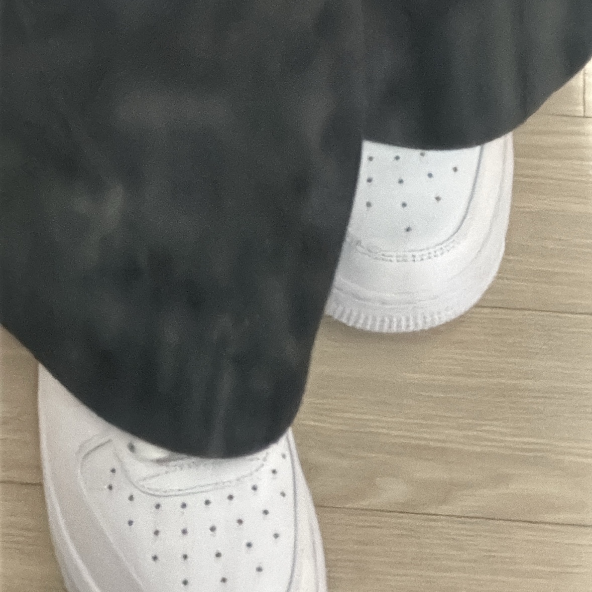 (W) Nike Air Force 1 '07 Low White 착용 스타일 - 2