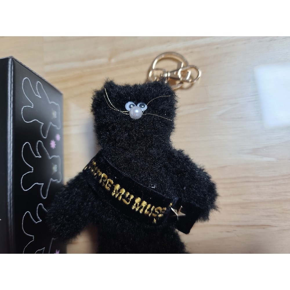 Monamhee Muse Edition Keyring Black 착용 스타일 - 2