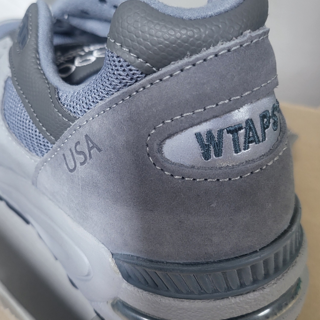 New Balance x WTAPS 990v2 Made in USA Grey 착용 스타일