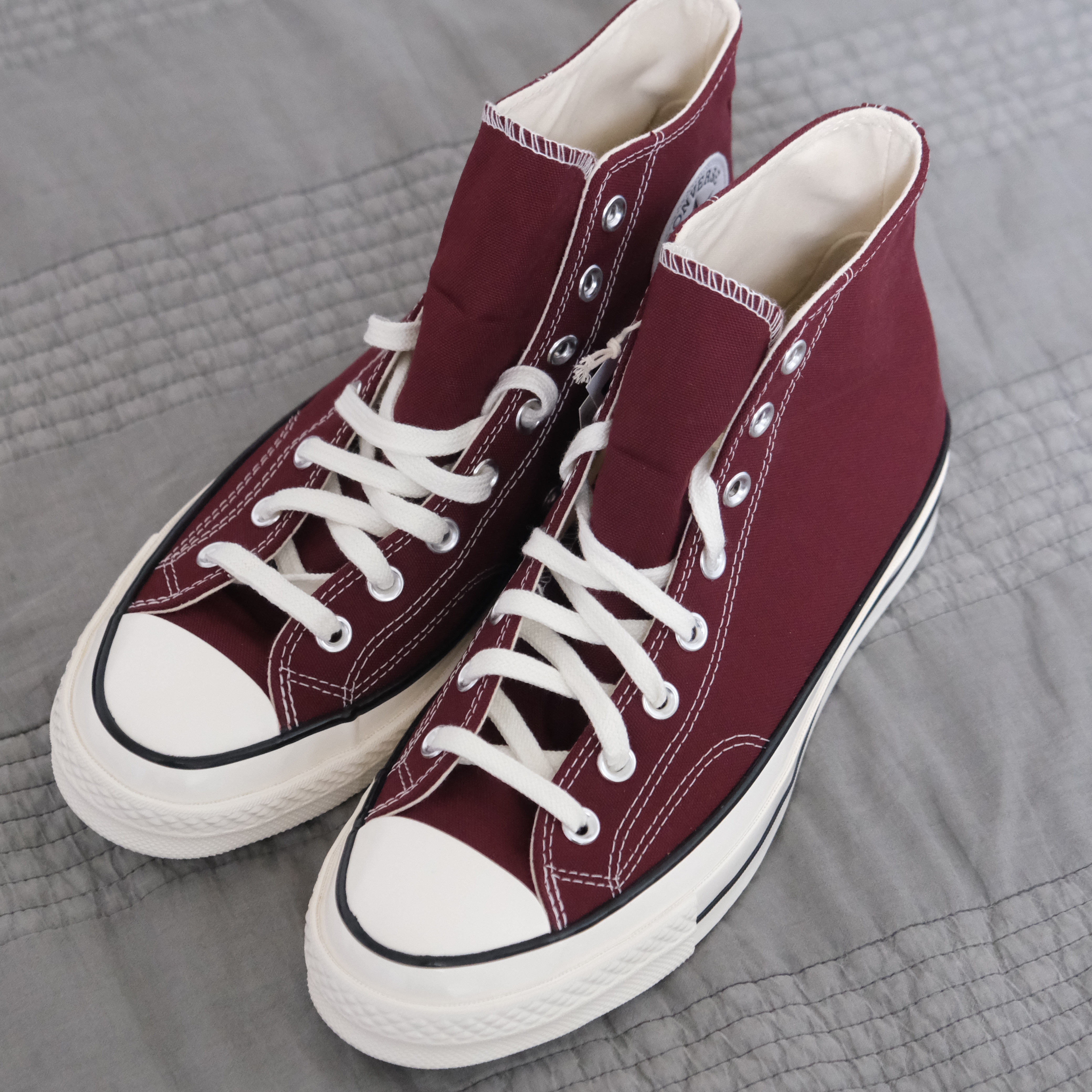 Converse Chuck 70 High Seasonal Color Vintage Canvas Dark Beetroot 착용 스타일 - 1