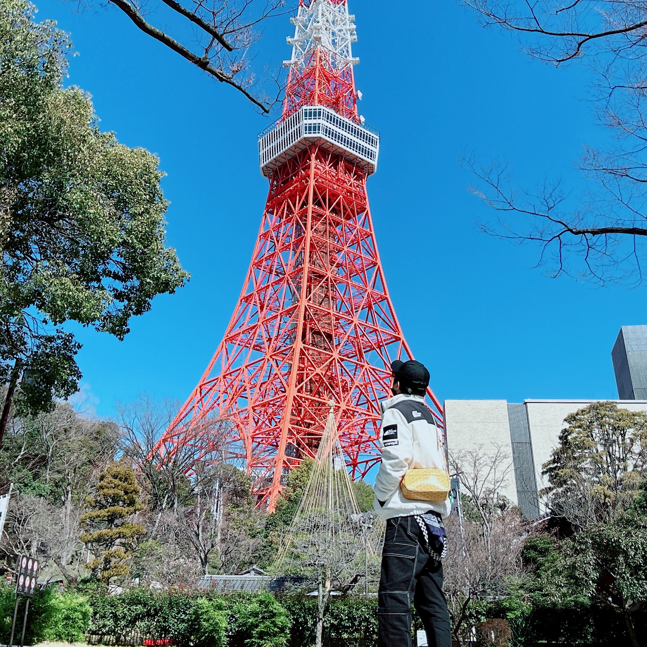 Supreme x The North Face Expedition Fleece Jacket White - 18FW, Goyard Cap-Vert PM Bag Yellow 착용 스타일 - 3
