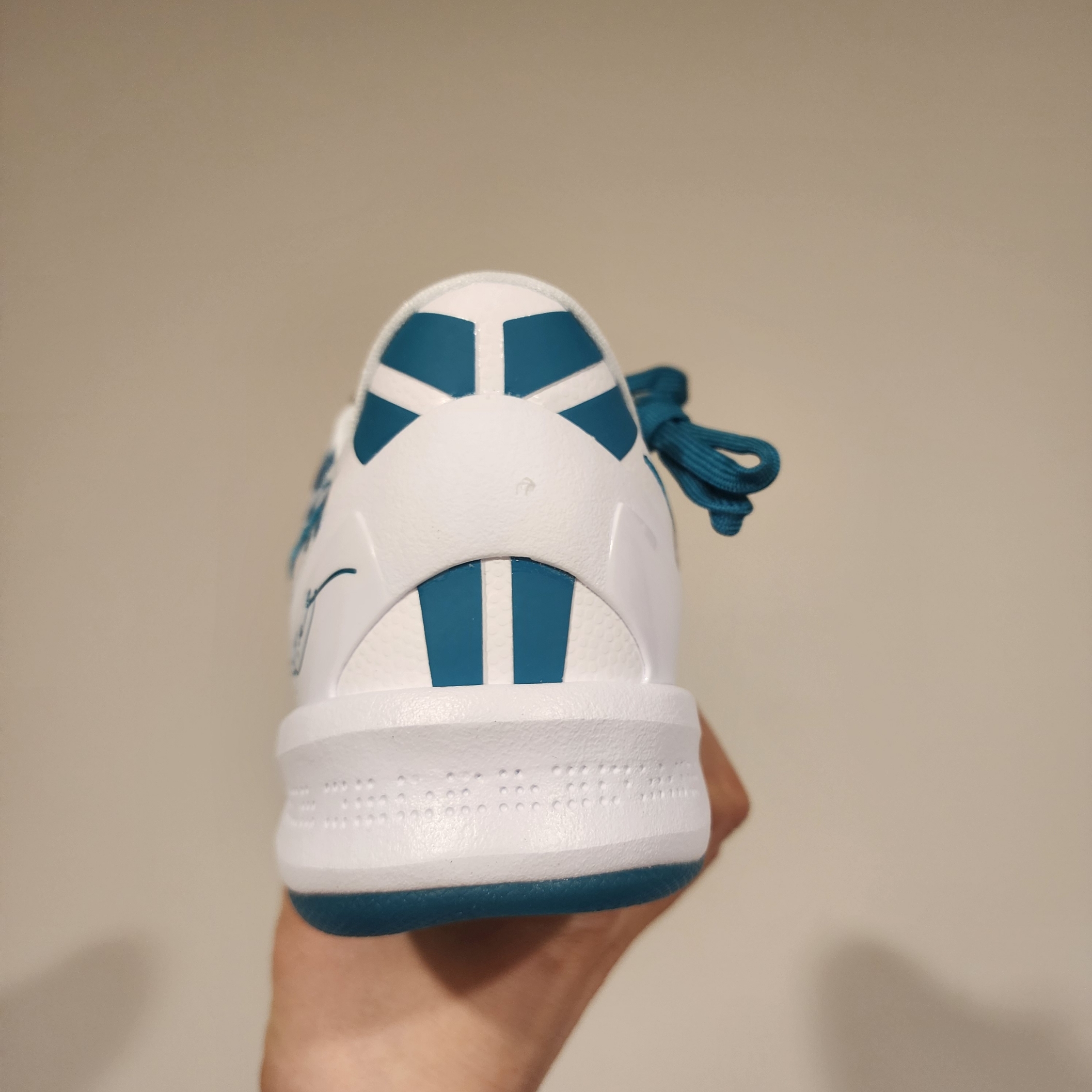 Nike Kobe 8 Protro Aqua 착용 스타일 - 2