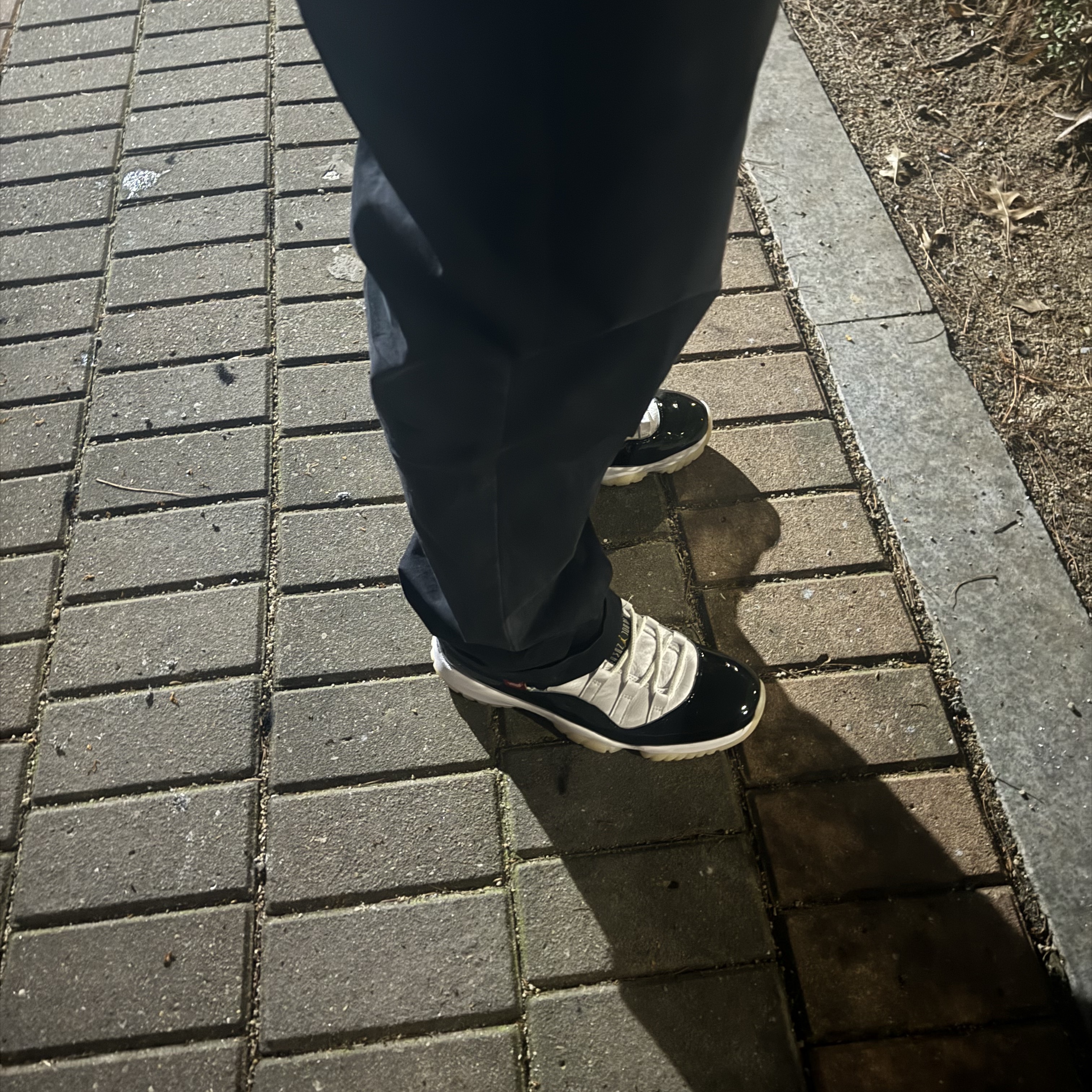 Jordan 11 Retro Gratitude 착용 스타일 - 2