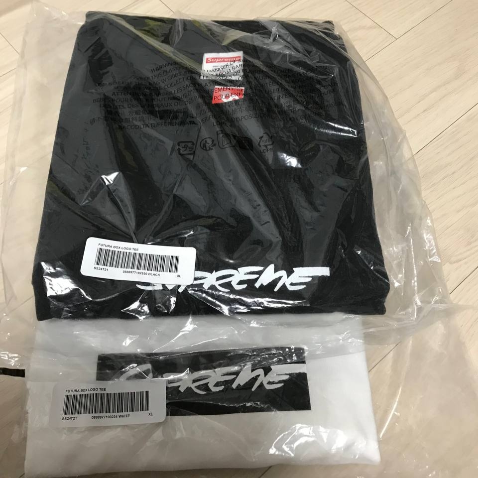 Supreme Futura Box Logo T-Shirt White - 24SS, Supreme Futura Box Logo T-Shirt Black - 24SS 착용 스타일