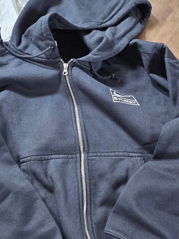 Nike x Stussy Full Zip Washed Fleece Hoodie Black (FJ9175-010) 착용 스타일