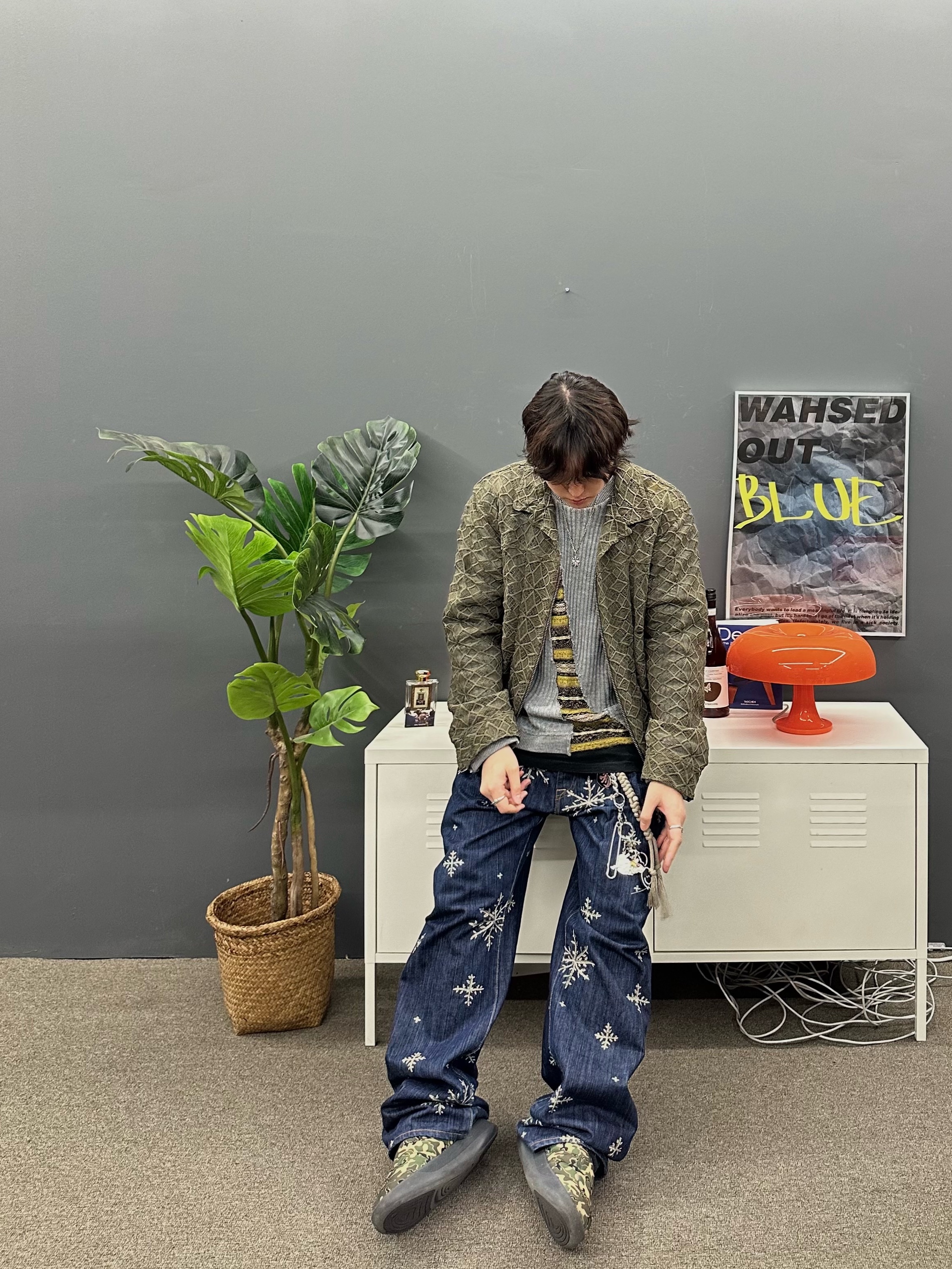Kapital 14 oz. Denim Snow Pattern Embroidery 5P TH Straight Pants Indigo, [KREAM 단독] ADSB Andersson Bell Macaron Intarsia Cardigan Khaki 착용 스타일 - 1