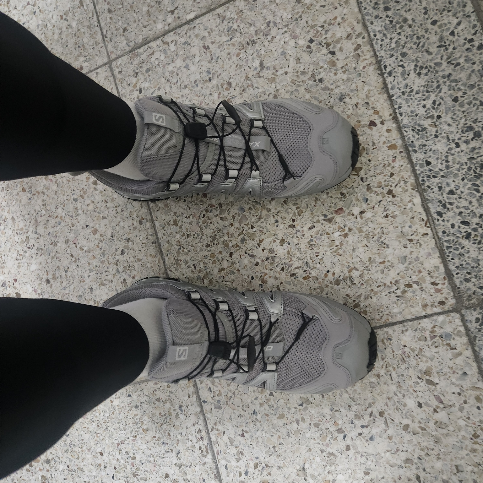 Salomon XA Pro 3D Alloy Silver 착용 스타일 - 2