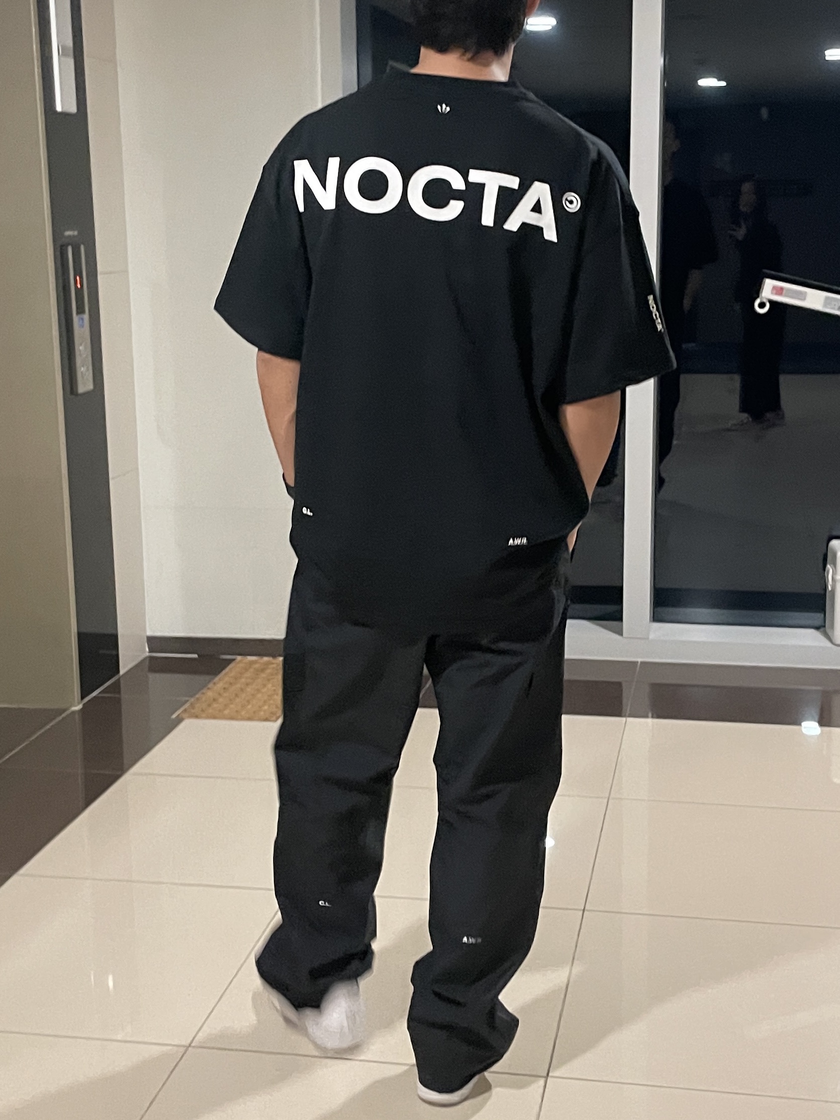 Nike x Drake Nocta 8K Peaks Track Pants Black (FZ3480-010) 착용 스타일 - 2