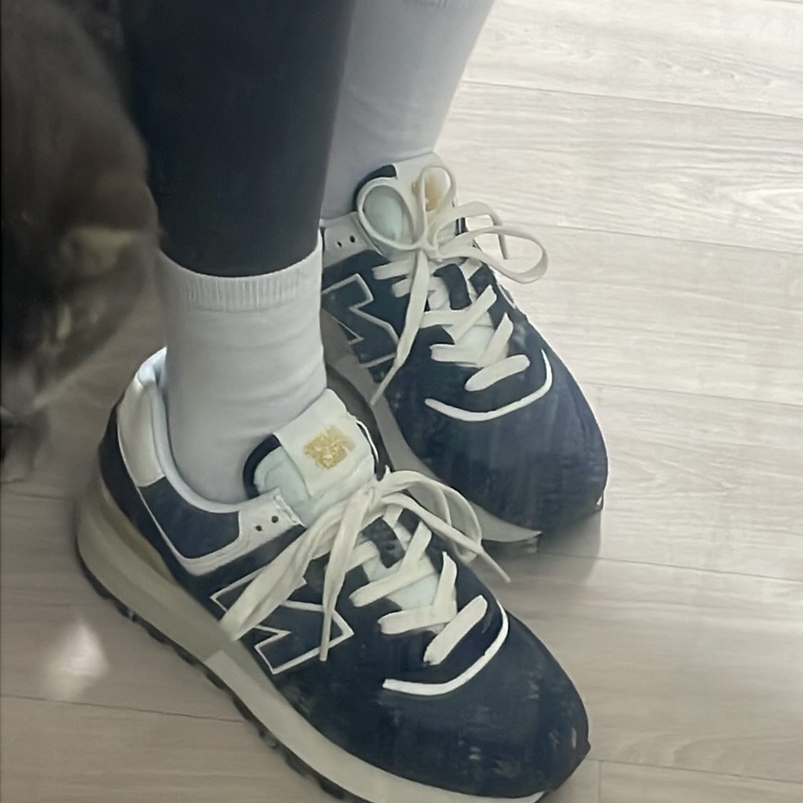 New Balance 574 Legacy Navy 착용 스타일
