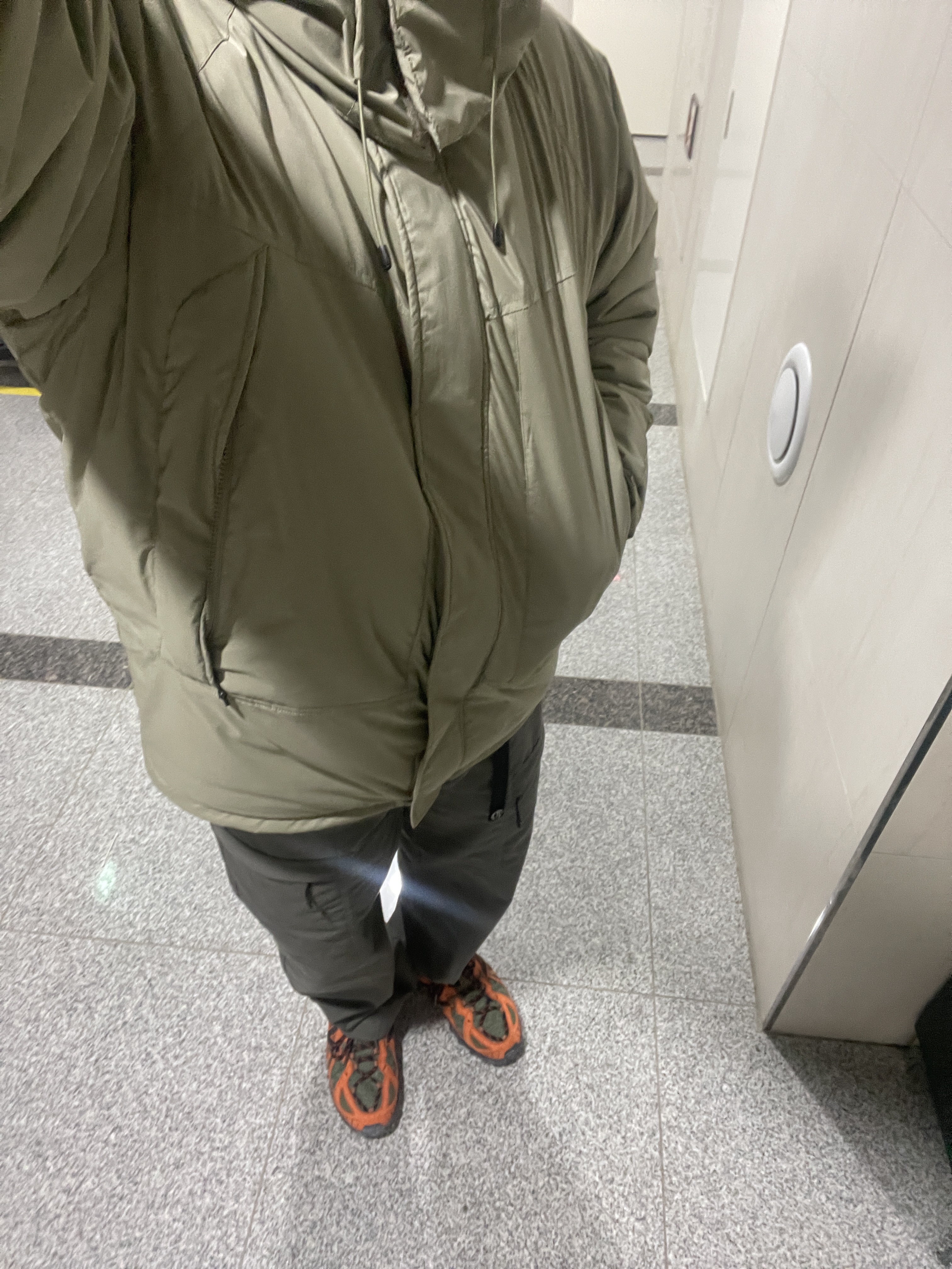 New Balance x Joe Freshgoods Beneath the Surface 610 Lil Swamps Orange 착용 스타일 - 4