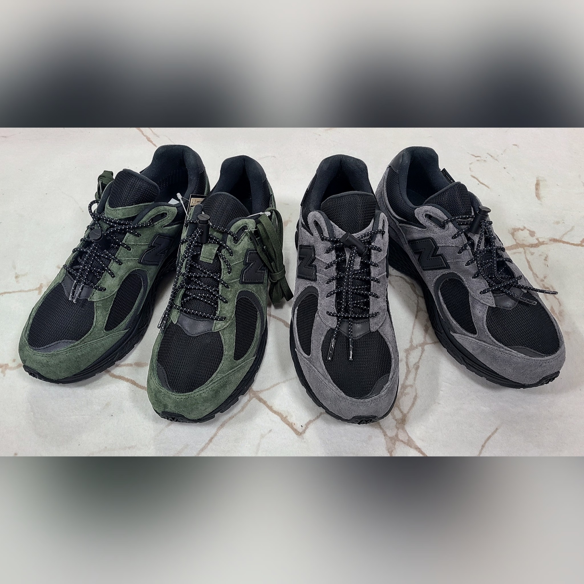 New Balance x JJJJound 2002R Gore-Tex Charcoal, New Balance x JJJJound 2002R Gore-Tex Pine 착용 스타일 - 2