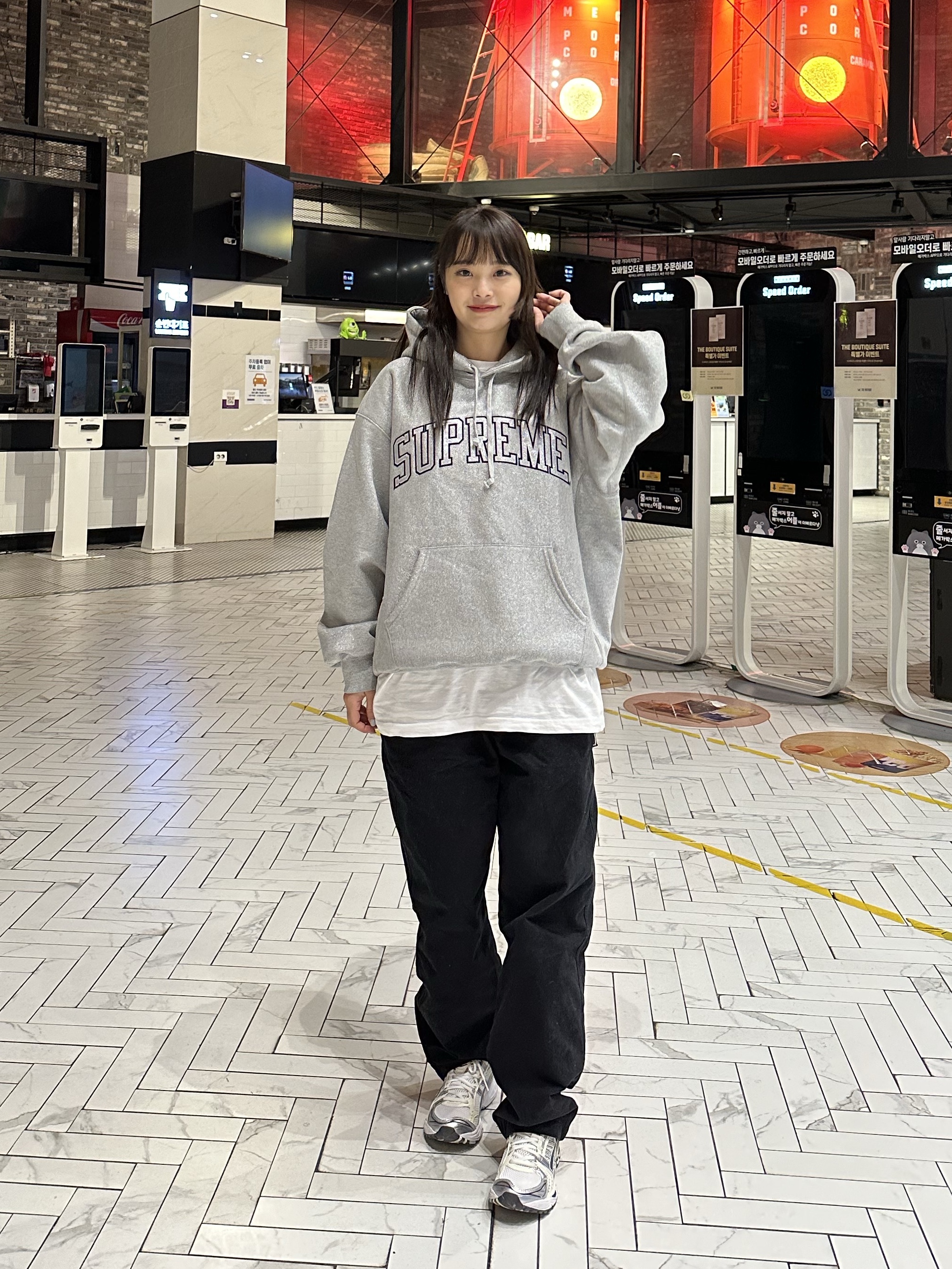 (W) Asics Gel-Kayano 14 White Midnight, Supreme Glitter Arc Hooded Sweatshirt Heather Grey - 23SS 착용 스타일 - 2