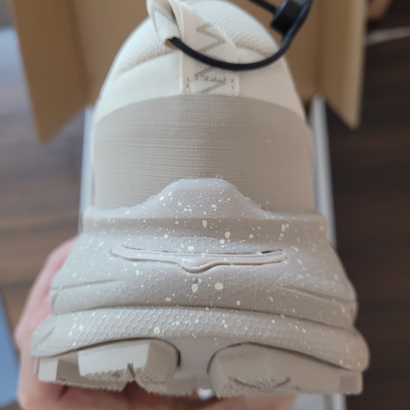 Hoka Tor Summit 2 Oat Milk Oxford Tan 착용 스타일 - 6