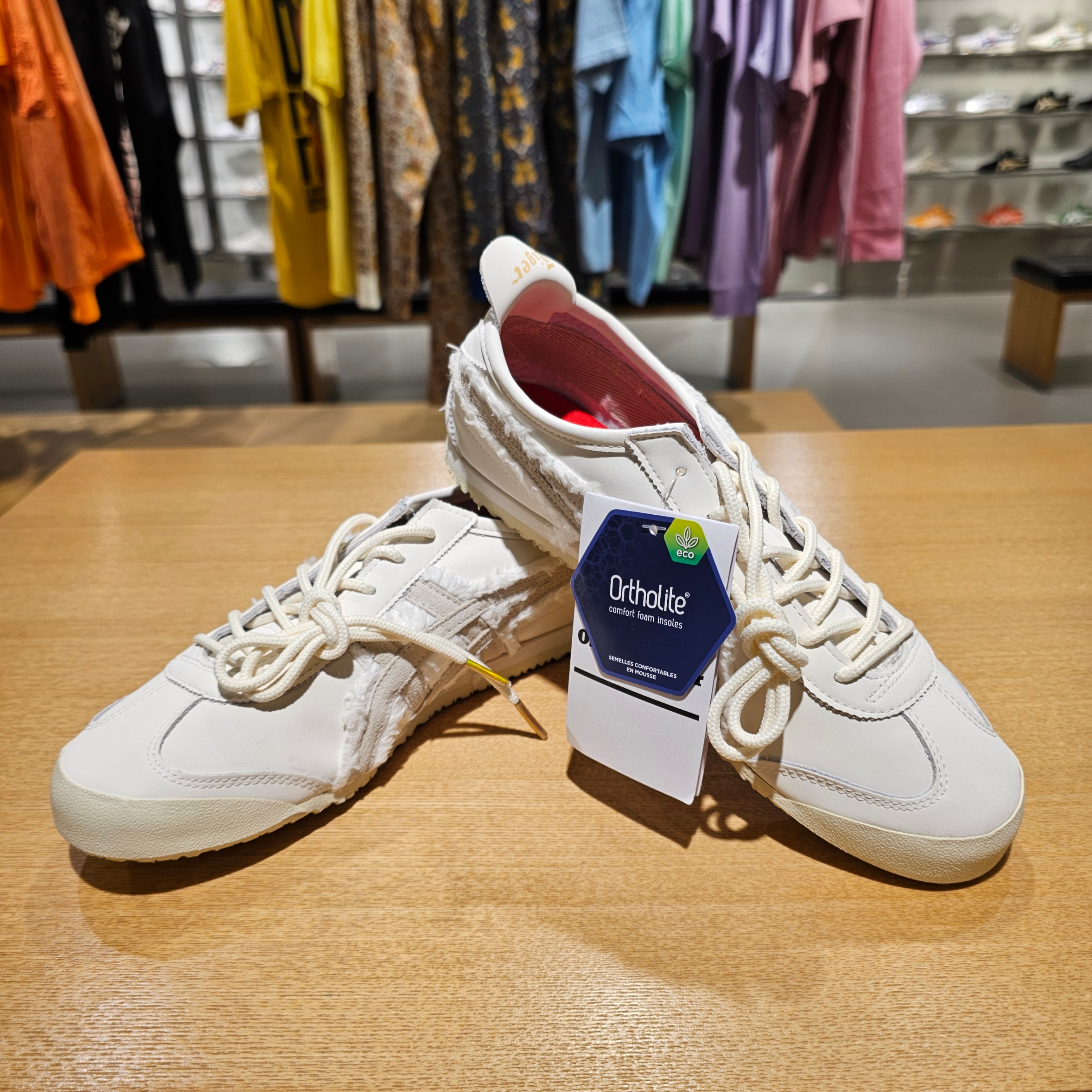 Onitsuka Tiger Mexico 66 Lunar New Year 2023 Cream Birch 착용 스타일 - 3