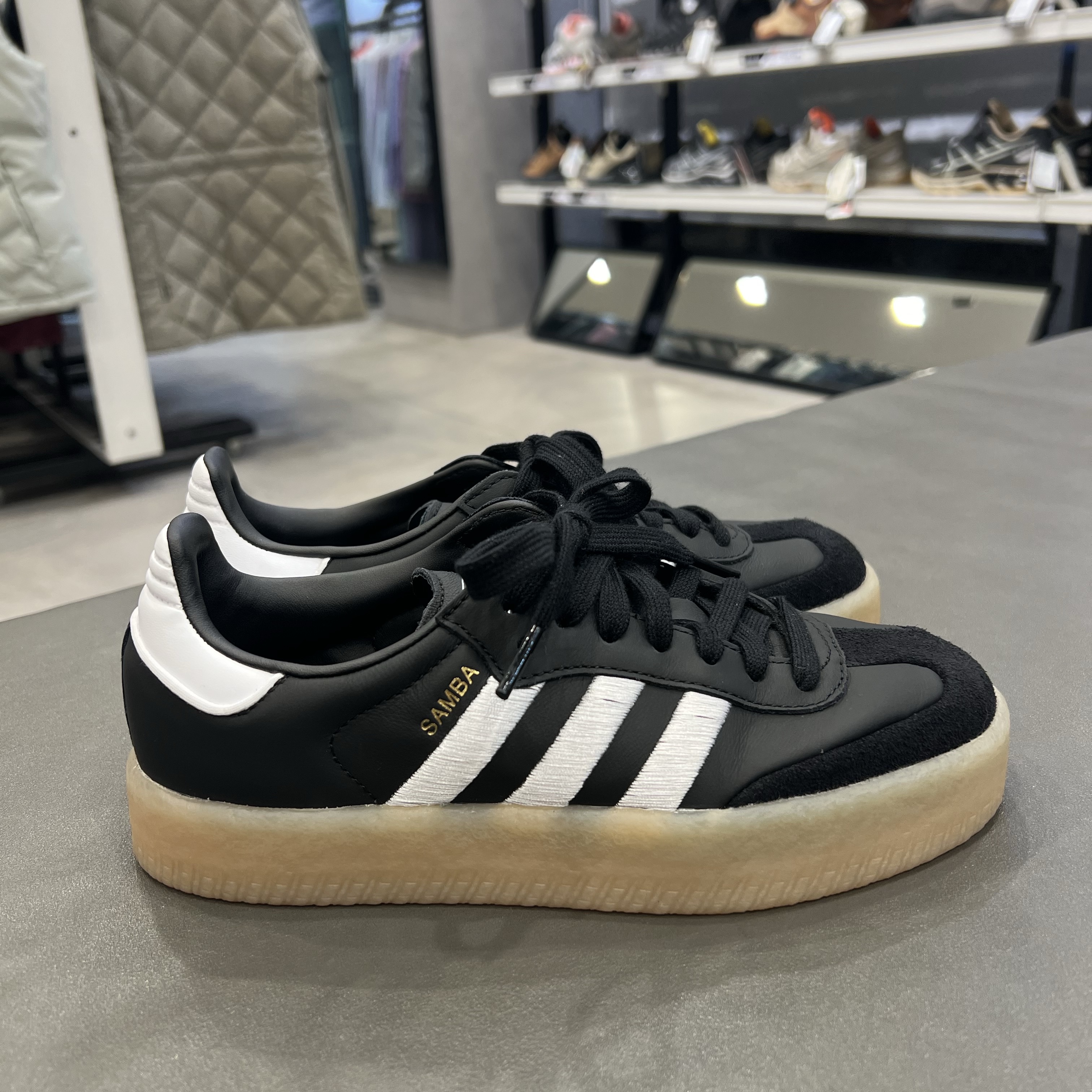 (W) Adidas Sambae Black White 착용 스타일 - 2