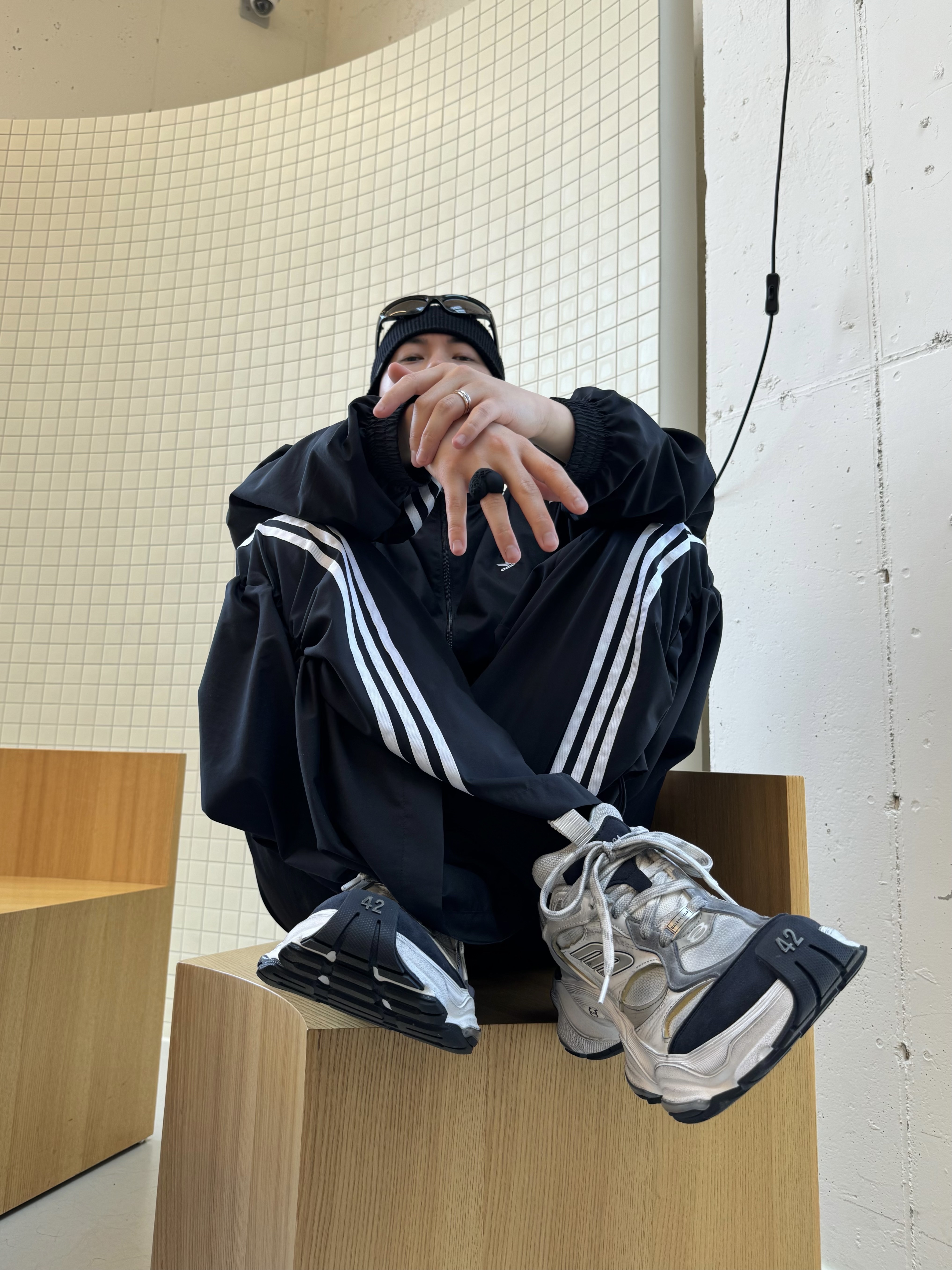 Balenciaga Cargo Sneakers White Grey, Balenciaga Cargo Sneakers Grey White Blue ์ฐฉ์ฉ ์คํ์ผ - 1